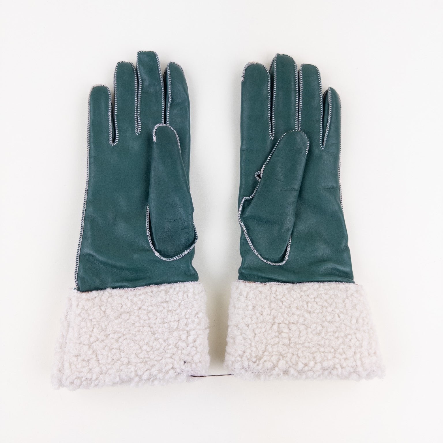 Artigiano Del Guanto Leather Glove with Contrast Shearling Cuff in Green - Big Bag NY