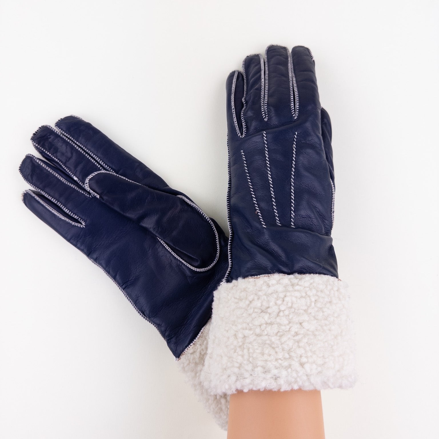 Artigiano Del Guanto Leather Glove with Contrast Shearling Cuff in Navy - Big Bag NY