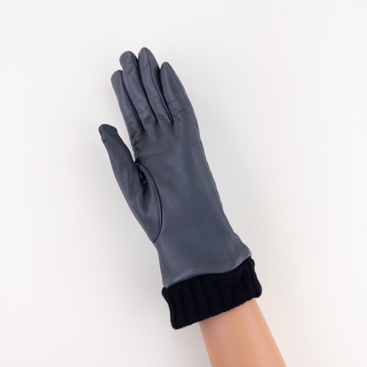 Artigiano Del Guanto Quilted Leather Glove in Grey - Big Bag NY
