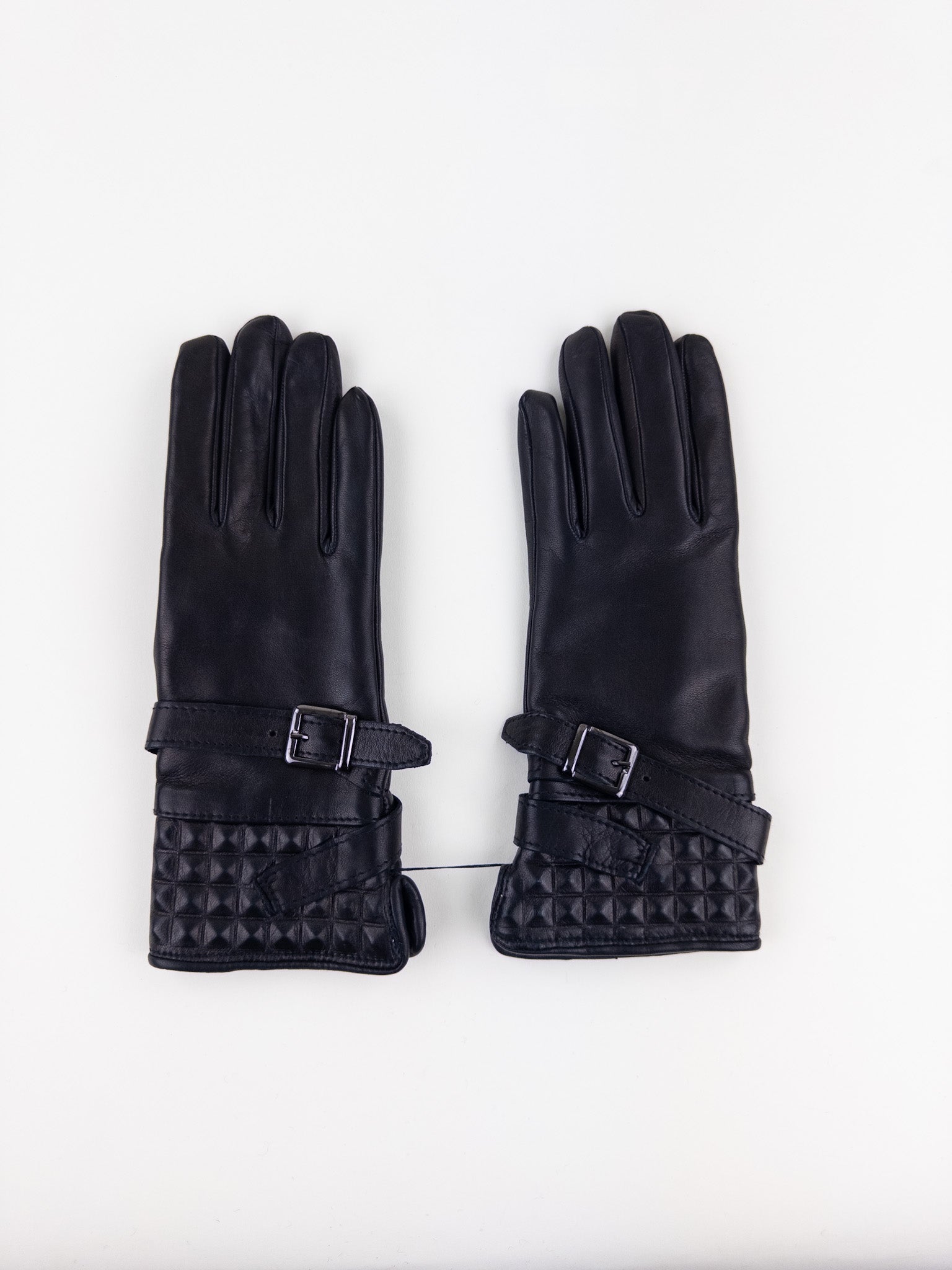 Artigiano Del Guanto Studded Leather Glove with Buckle in Black - Big Bag NY