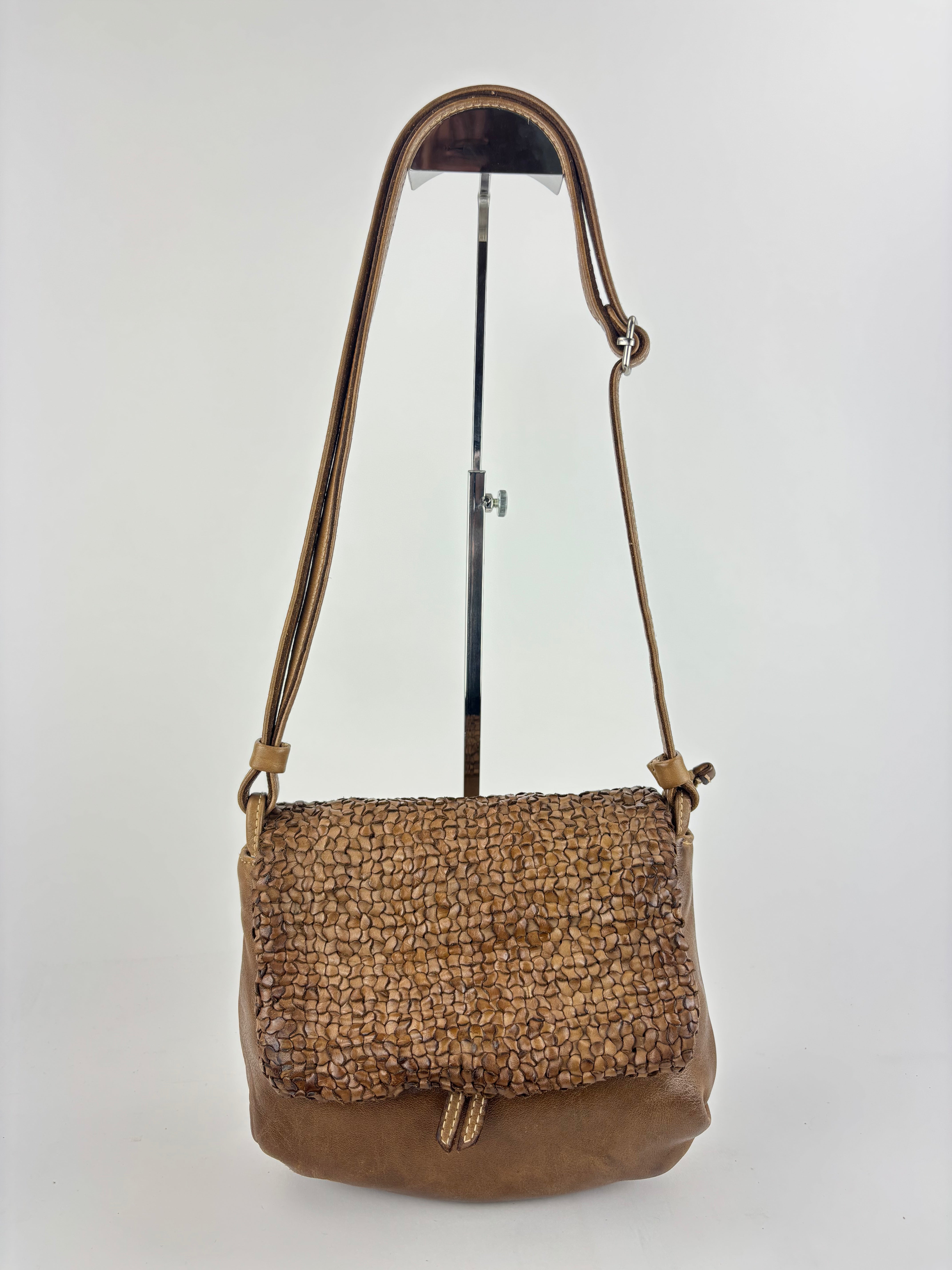 Reptiles House Groove Small Crossbody Bag Sand - Big Bag NY