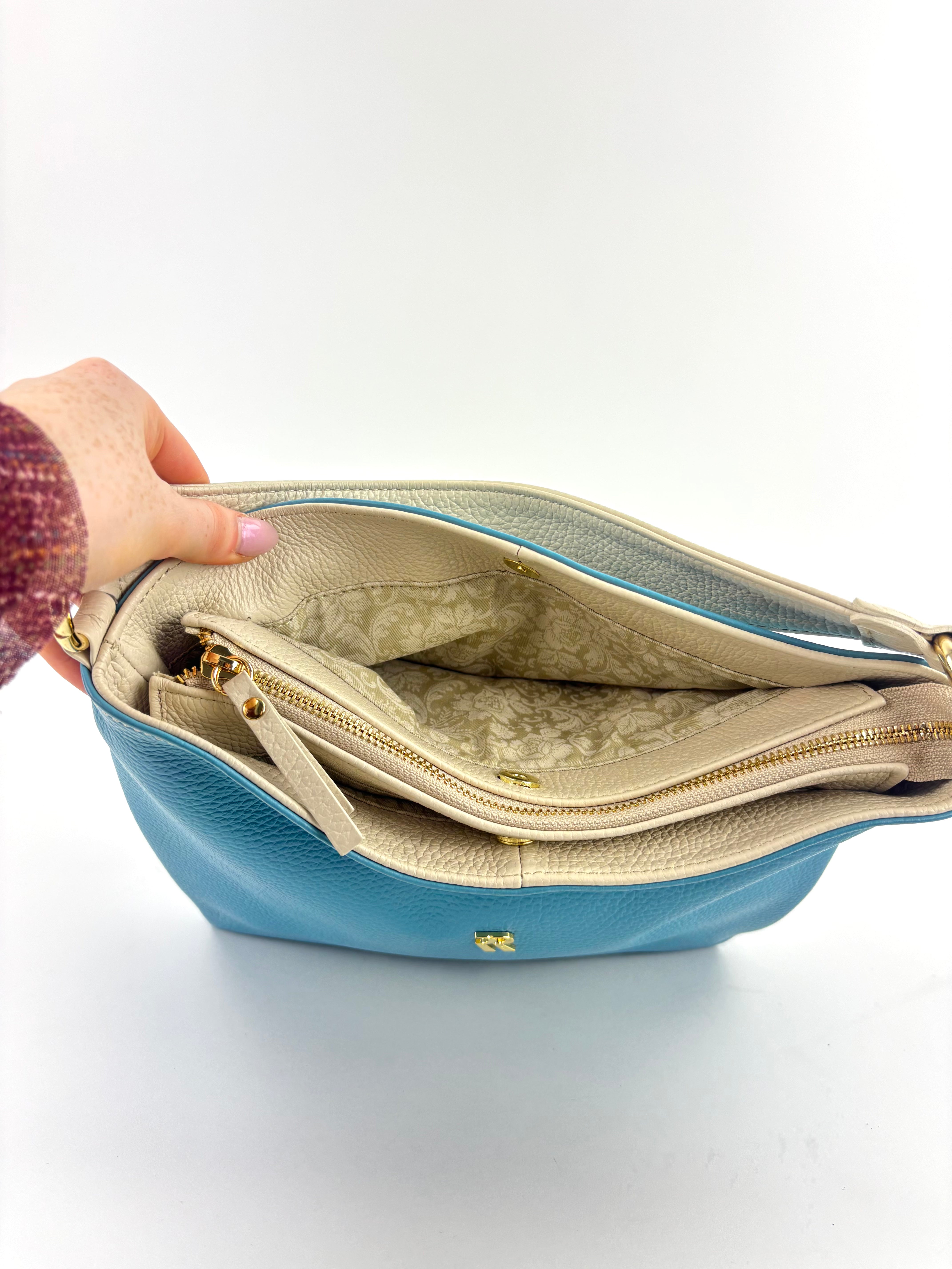 Contrast Trim Medium Bucket Bag Light Blue White - Big Bag NY