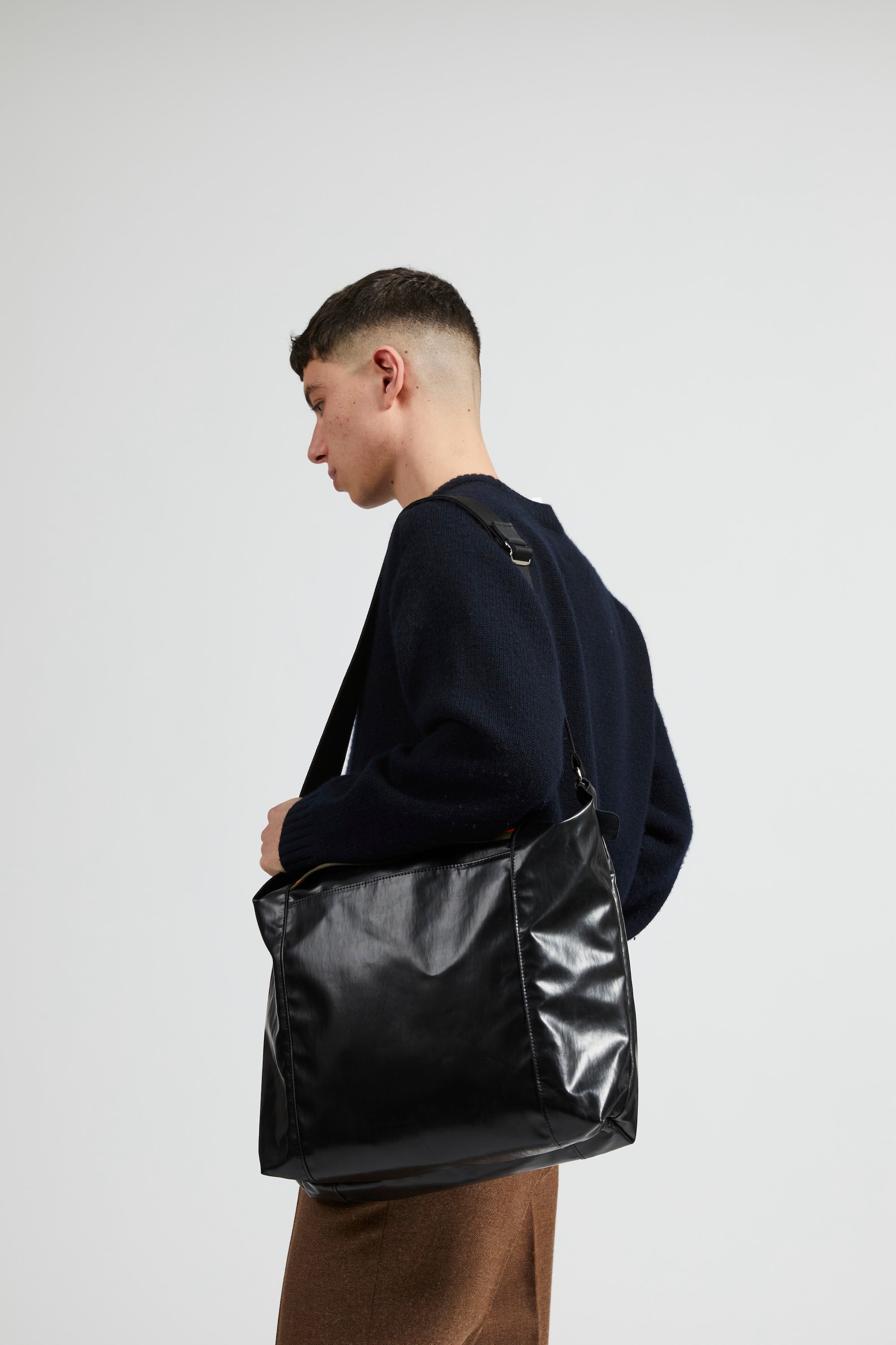 Jack Gomme OSLO Escape Crossbody in Black - Big Bag NY