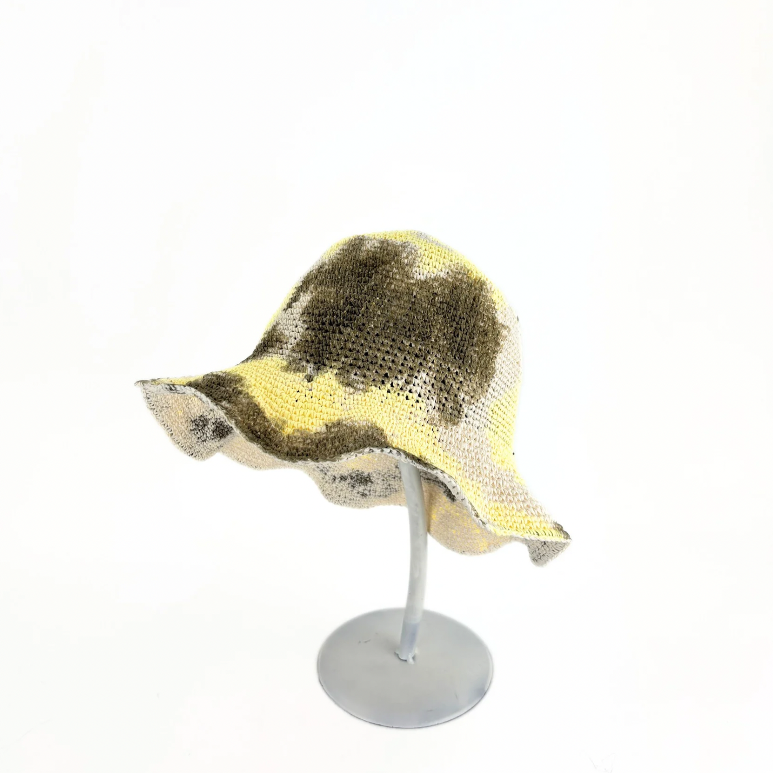 PCNQ DANTE painted Sun Cloche Hat in Yellow and White - Big Bag NY