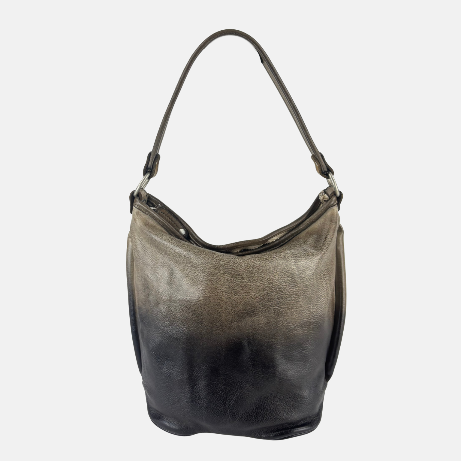 VLD NEW CHIC Slim Bucket Bag in Sugar Beige - Big Bag NY