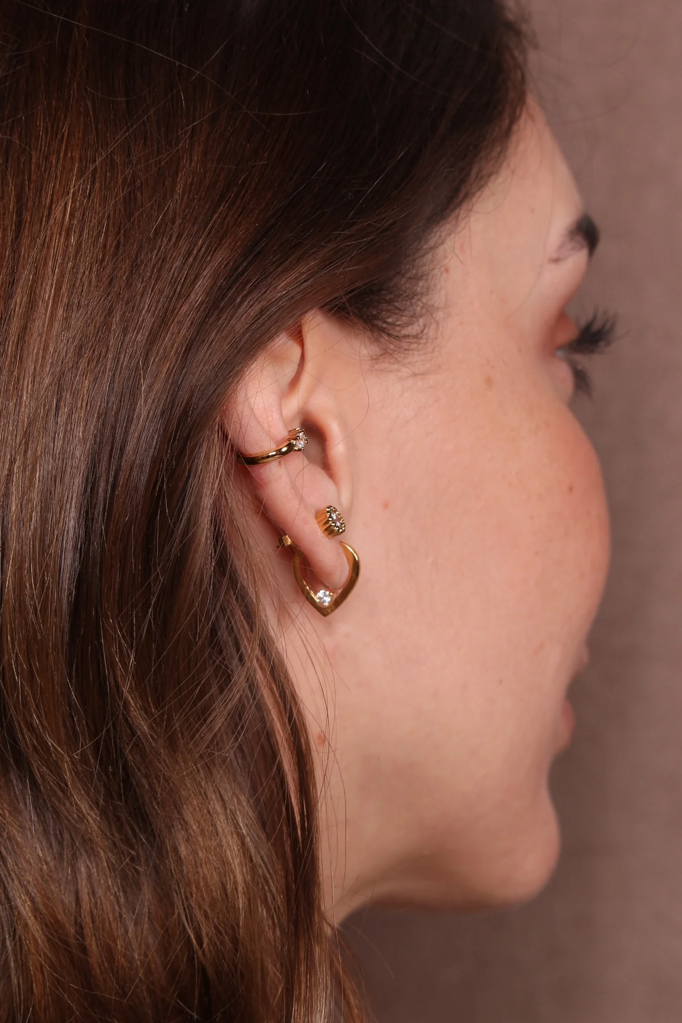 Waekura Audrey gold heart hoop earrings - Big Bag NY