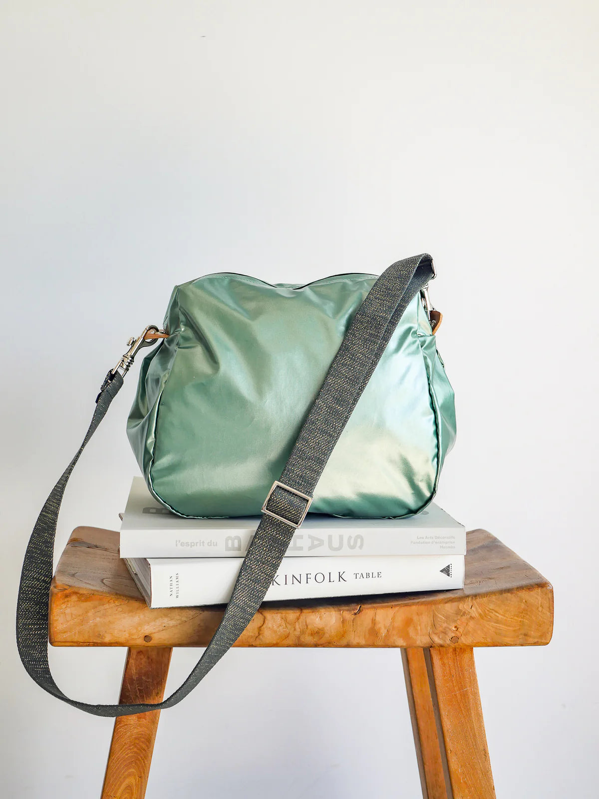 Brontibay Westside Glam Amande Almond Green - Big Bag NY