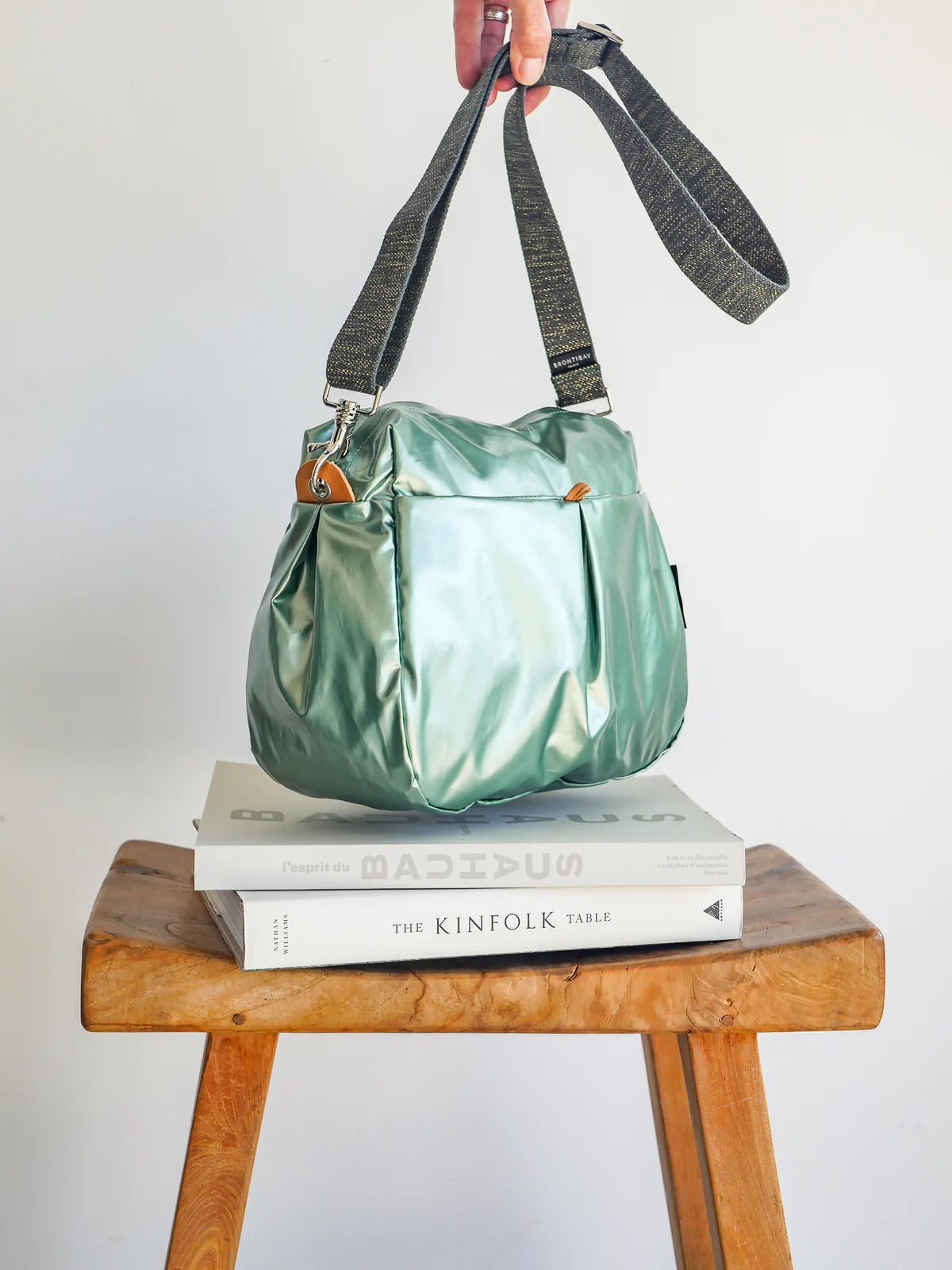Brontibay Westside Glam Amande Almond Green - Big Bag NY