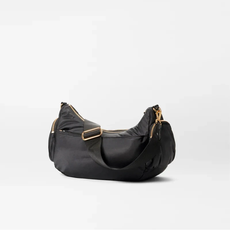 Medium Chelsea Shoulder Bag in Black - Big Bag NY