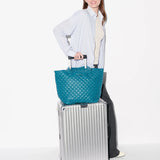 Medium Metro Tote Deluxe