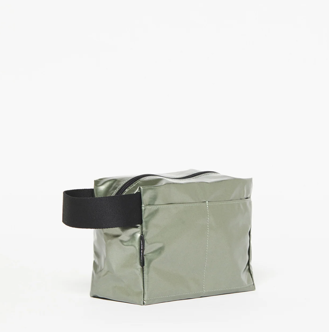 Jack Gomme BOX Light Toiletry Case in Algue - Big Bag NY