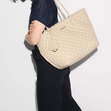 Medium Daily Tote