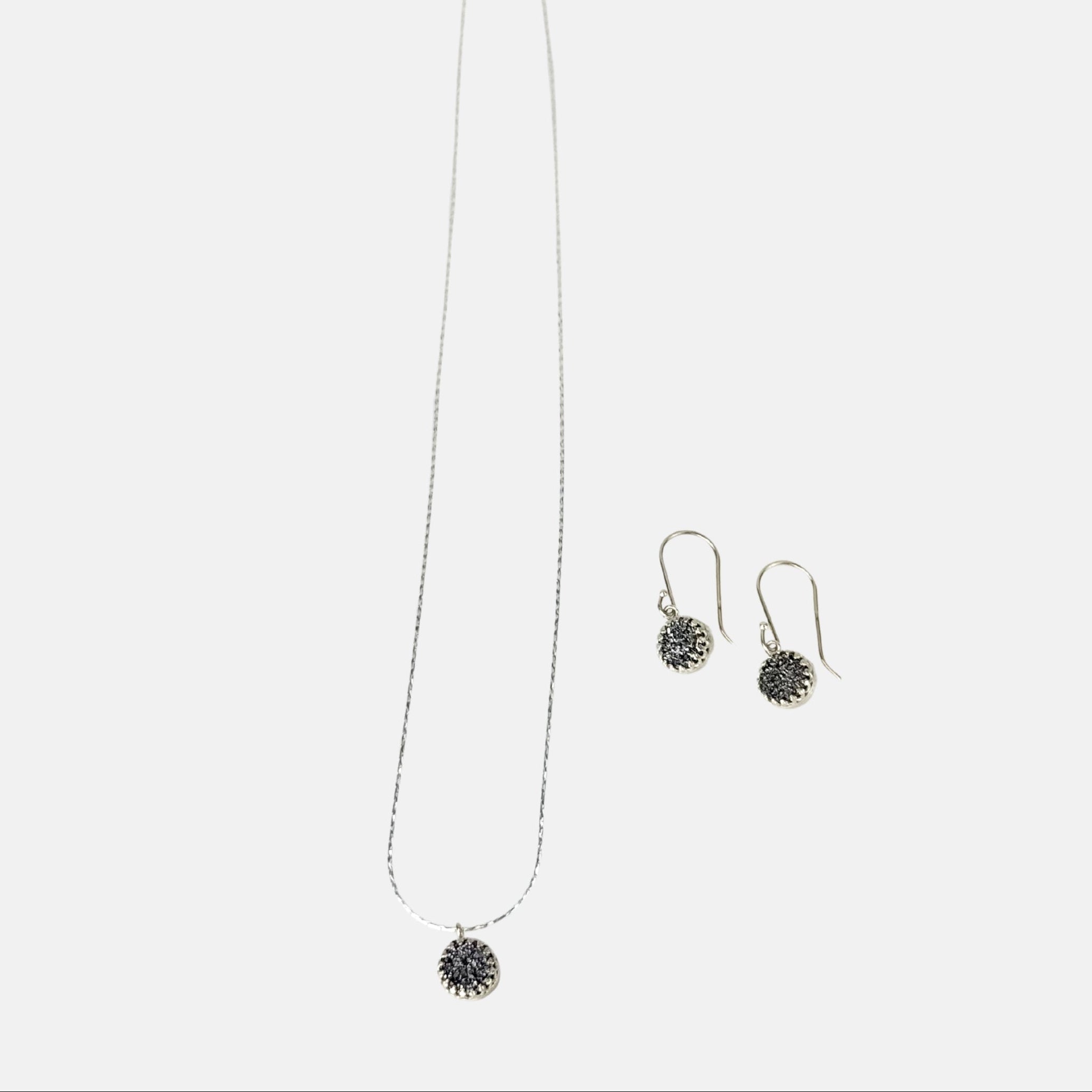 Ithil Round Pewter Druzy Necklace and Earrings in Silver - Big Bag NY