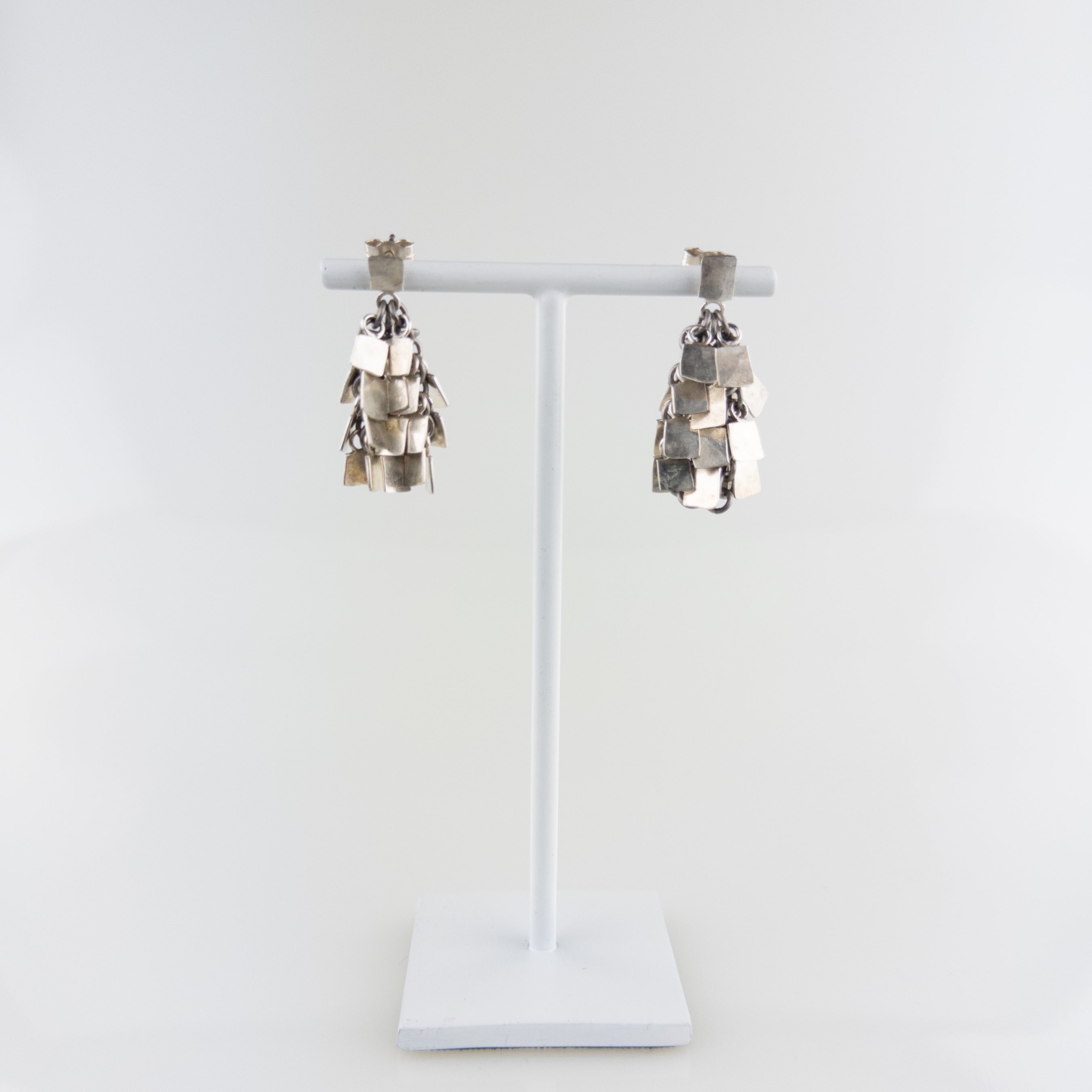 Alison Evans Short Shake Earrings - Big Bag NY