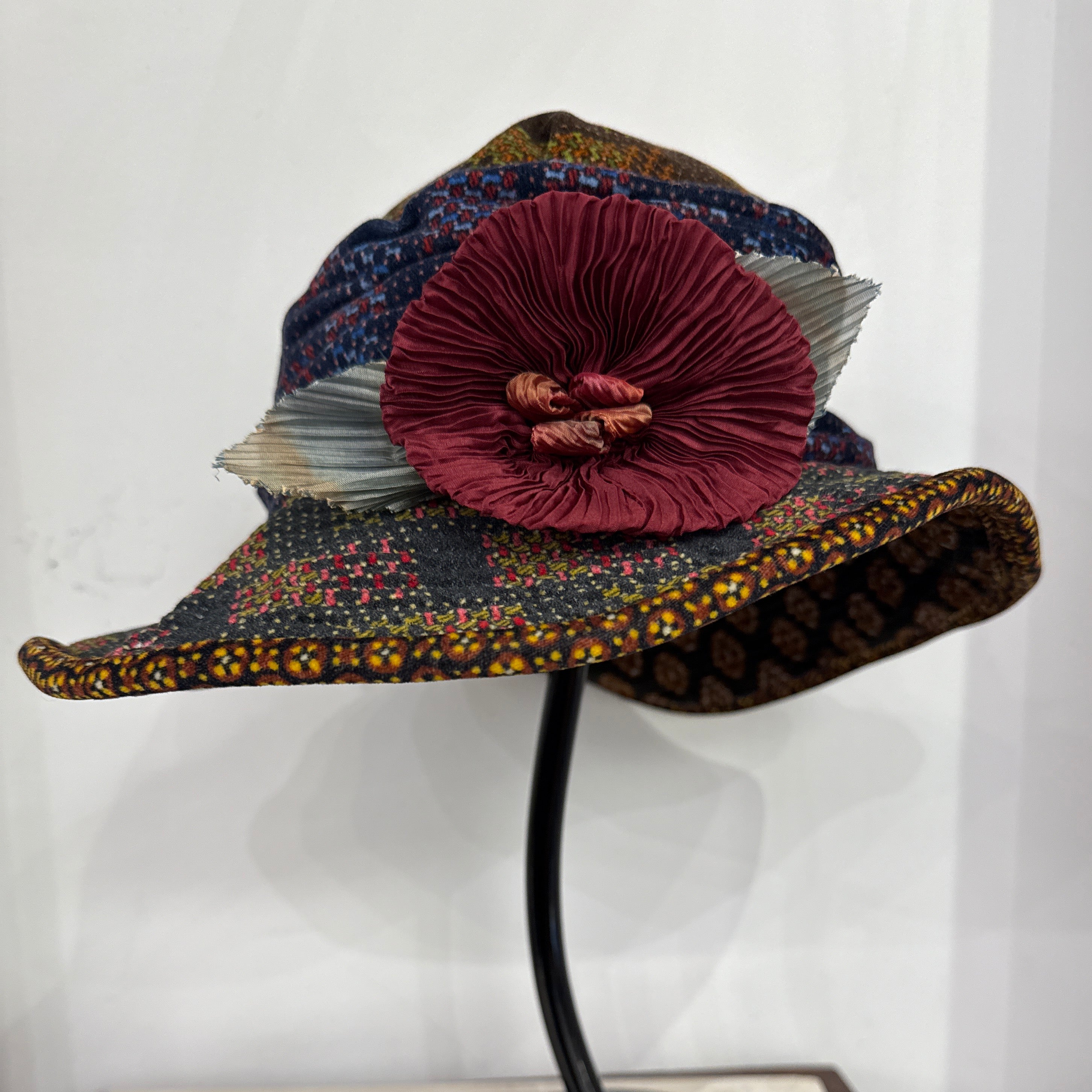 Velvet Liberty Medium Brim Flower - Big Bag NY