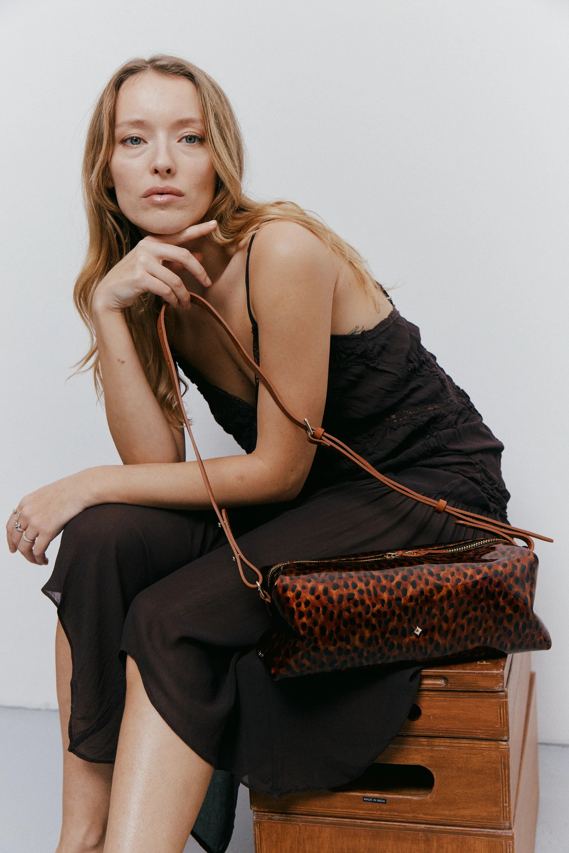 HERBERT Frère Sœur La New Sohna Shoulder Bag in Tortoise - Big Bag NY