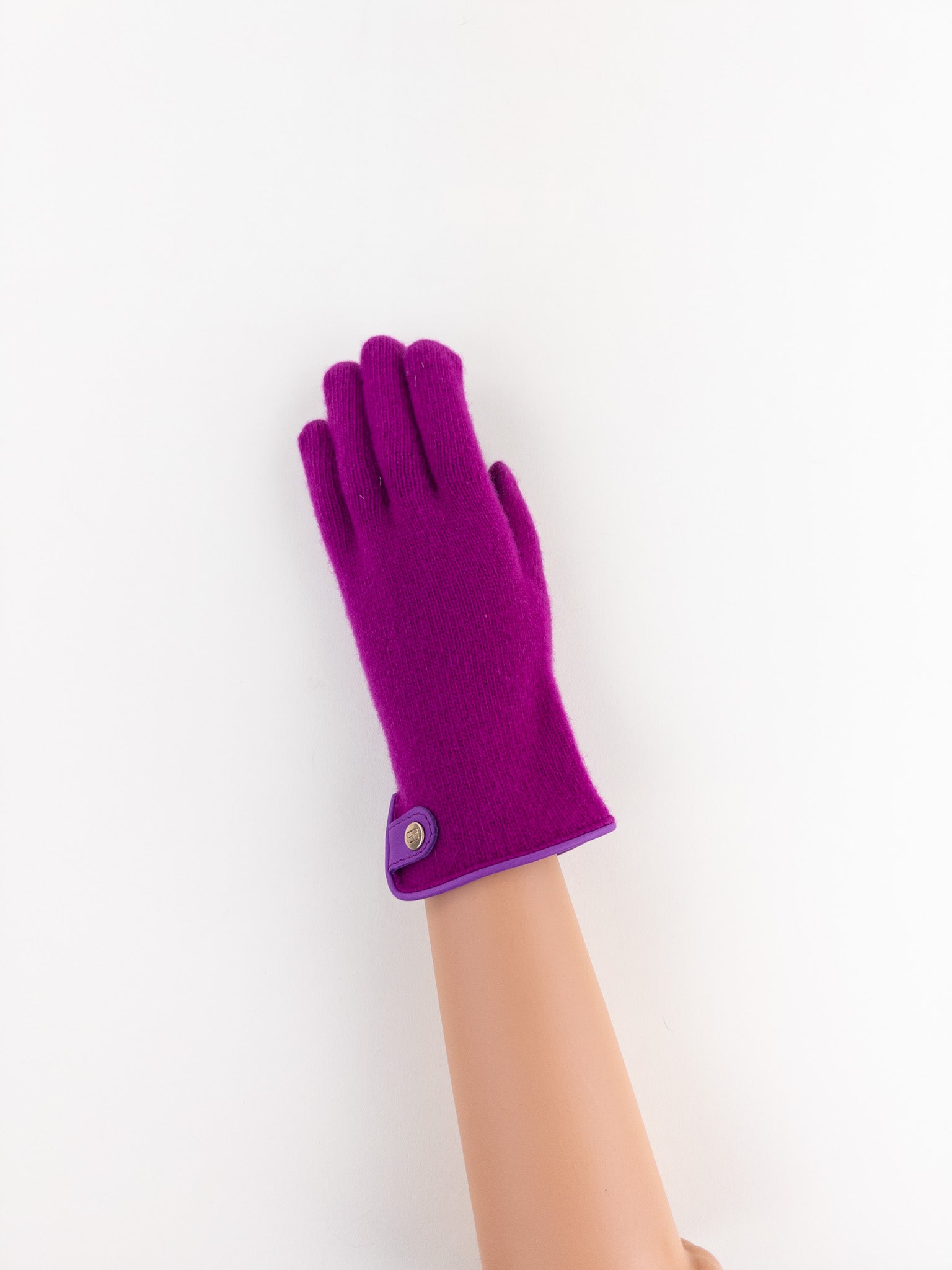 Santacana Cashmere Gloves with Leather Trim In Magenta - Big Bag NY