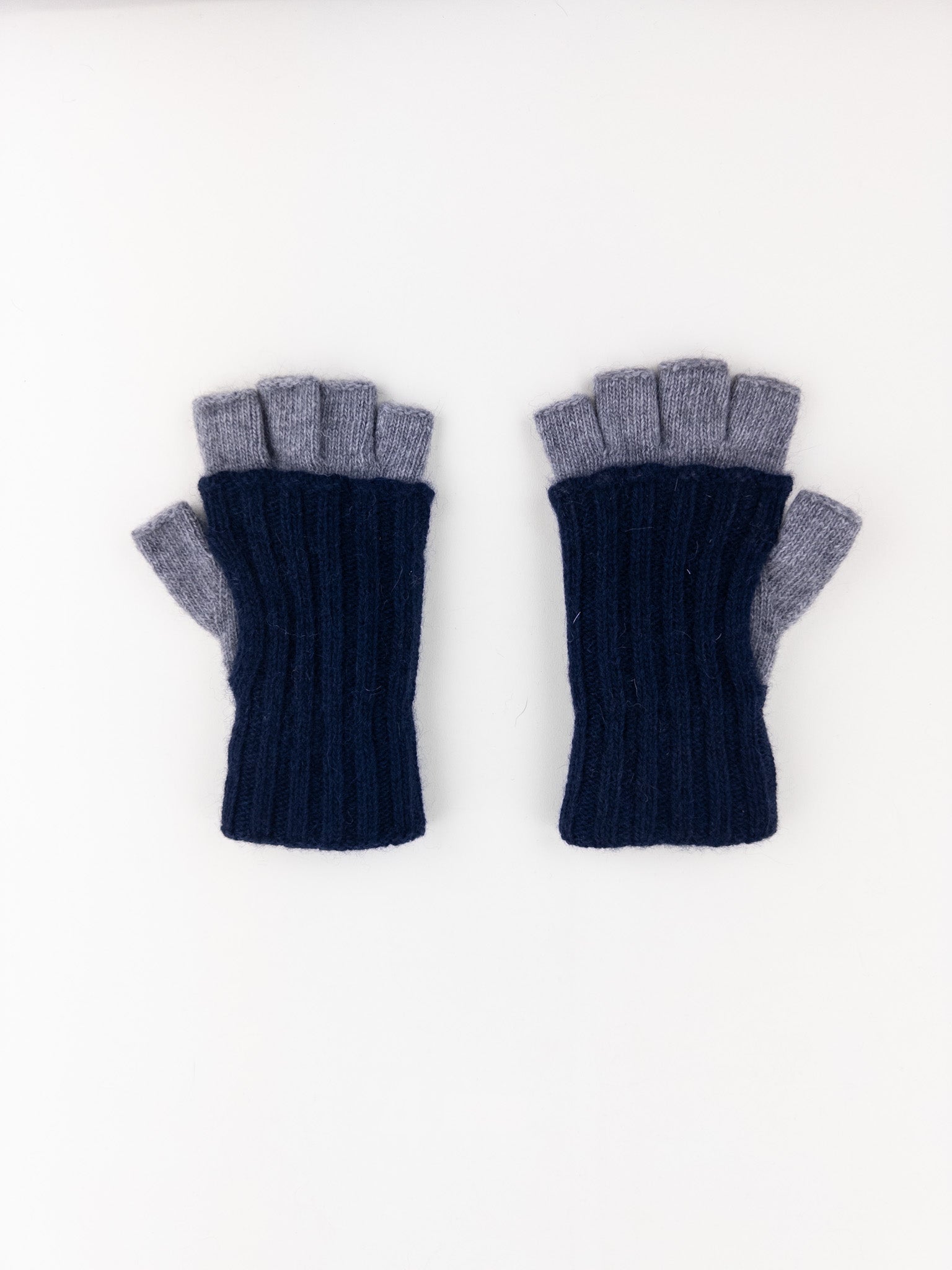 Santacana Two Tone Fingerless Gloves In Navy/Grey - Big Bag NY