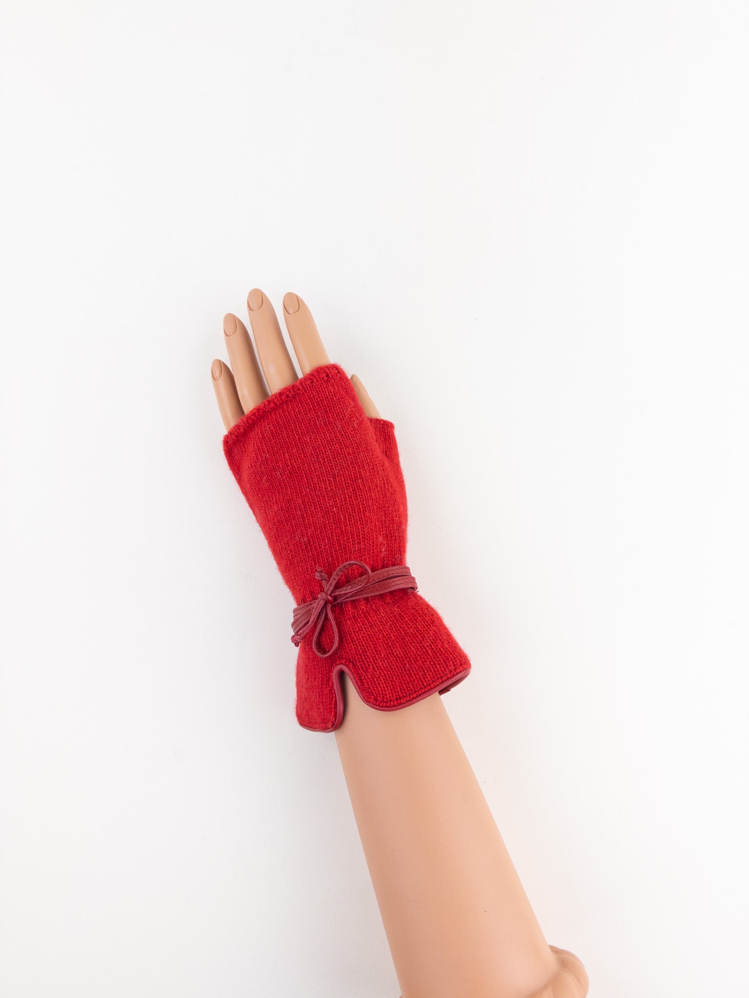 Santacana Merino and Cashmere Fingerless Glove with Leather Ribbon In Red - Big Bag NY