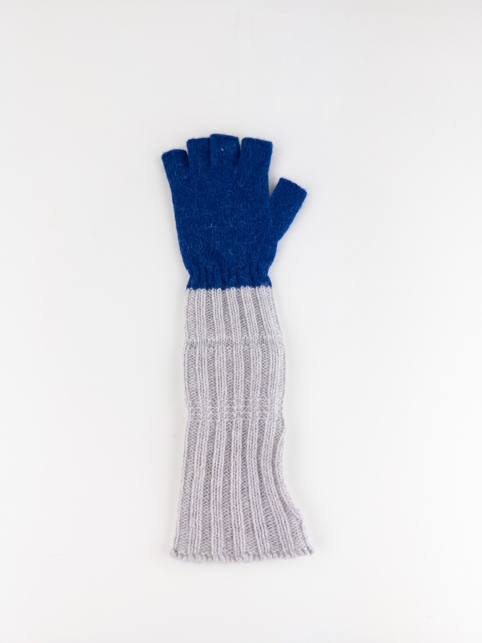 Santacana Two Tone Fingerless Gloves In Grey/Blue - Big Bag NY