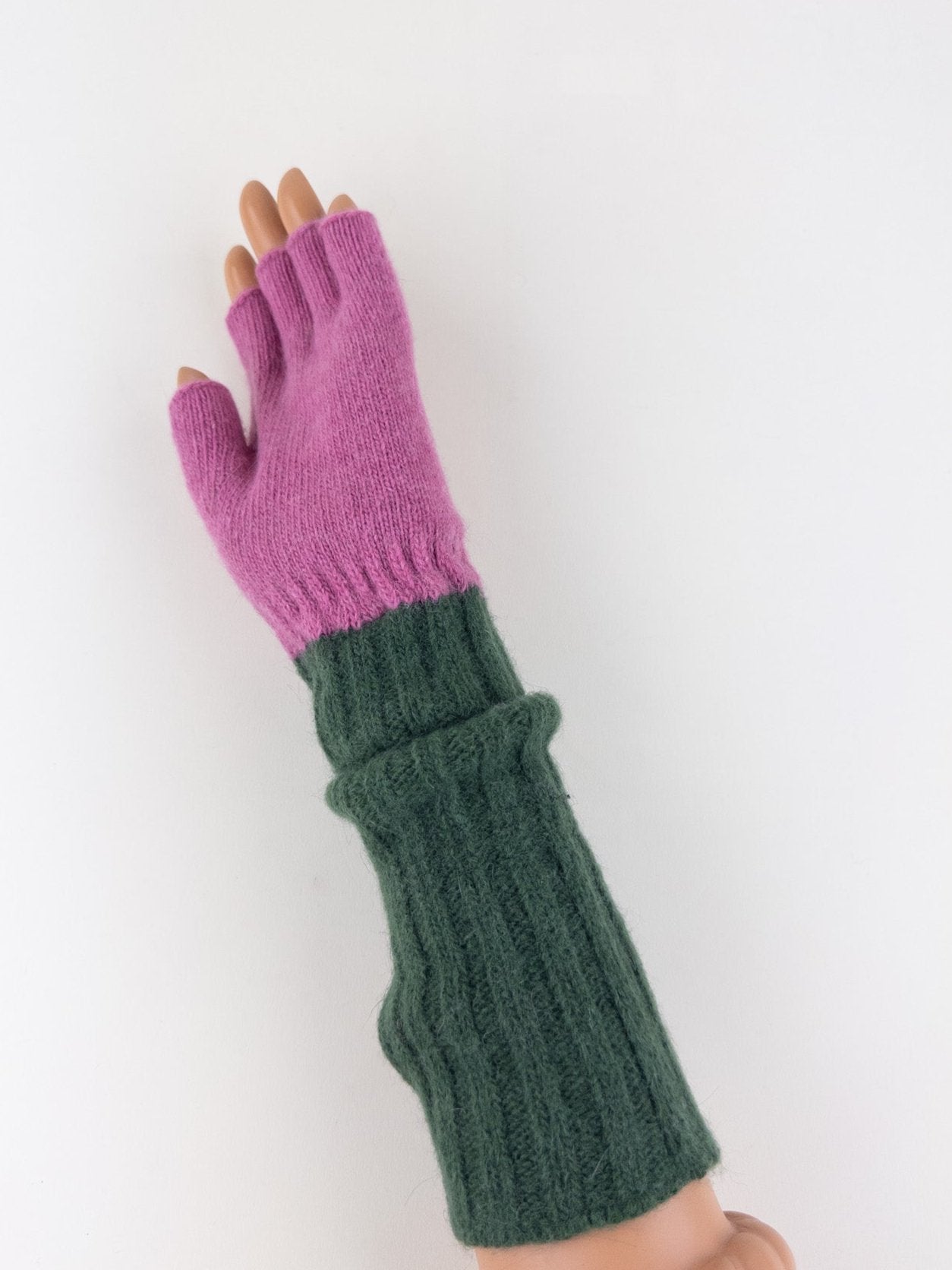 Santacana Two Tone Fingerless Gloves In Green/Pink - Big Bag NY