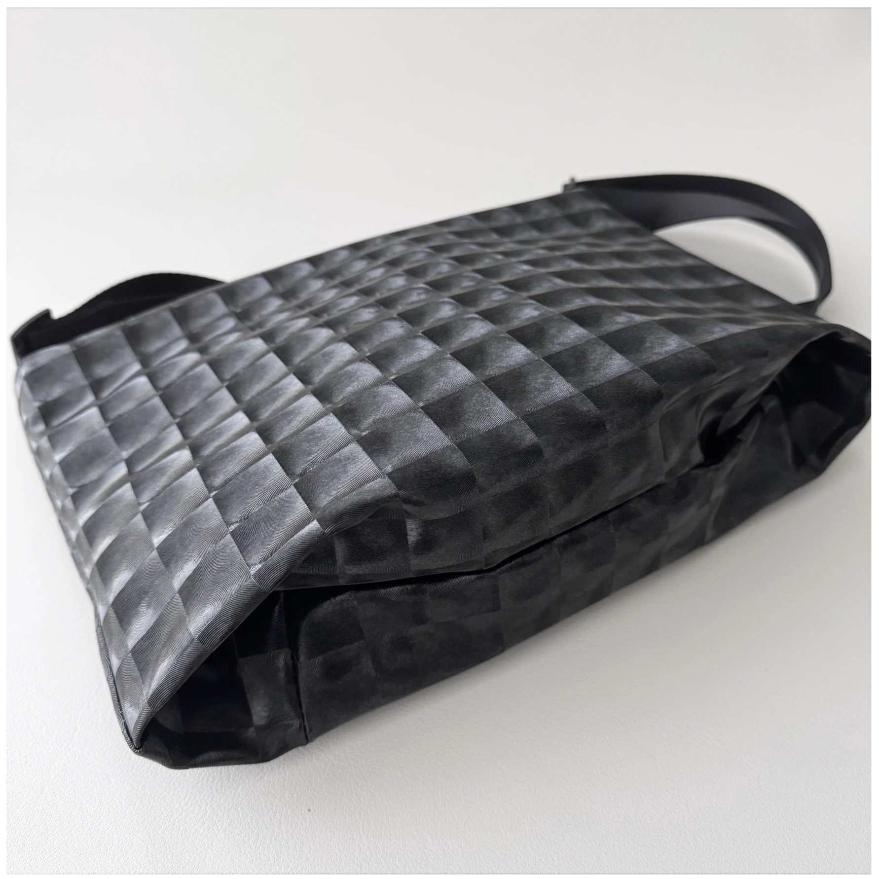 Acrylic Large Pochette DEEP in Black Renz - Big Bag NY