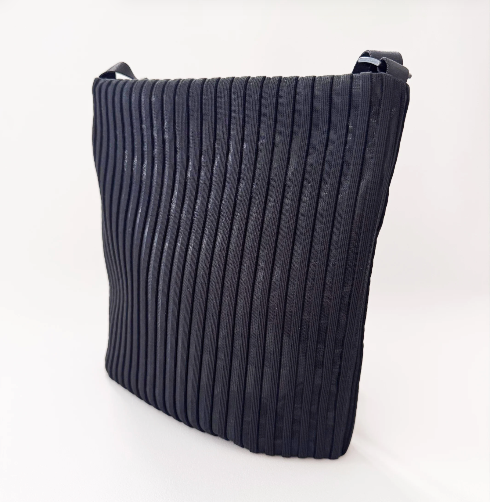 Acrylic Pochette Square DEEP in Black LINE - Big Bag NY