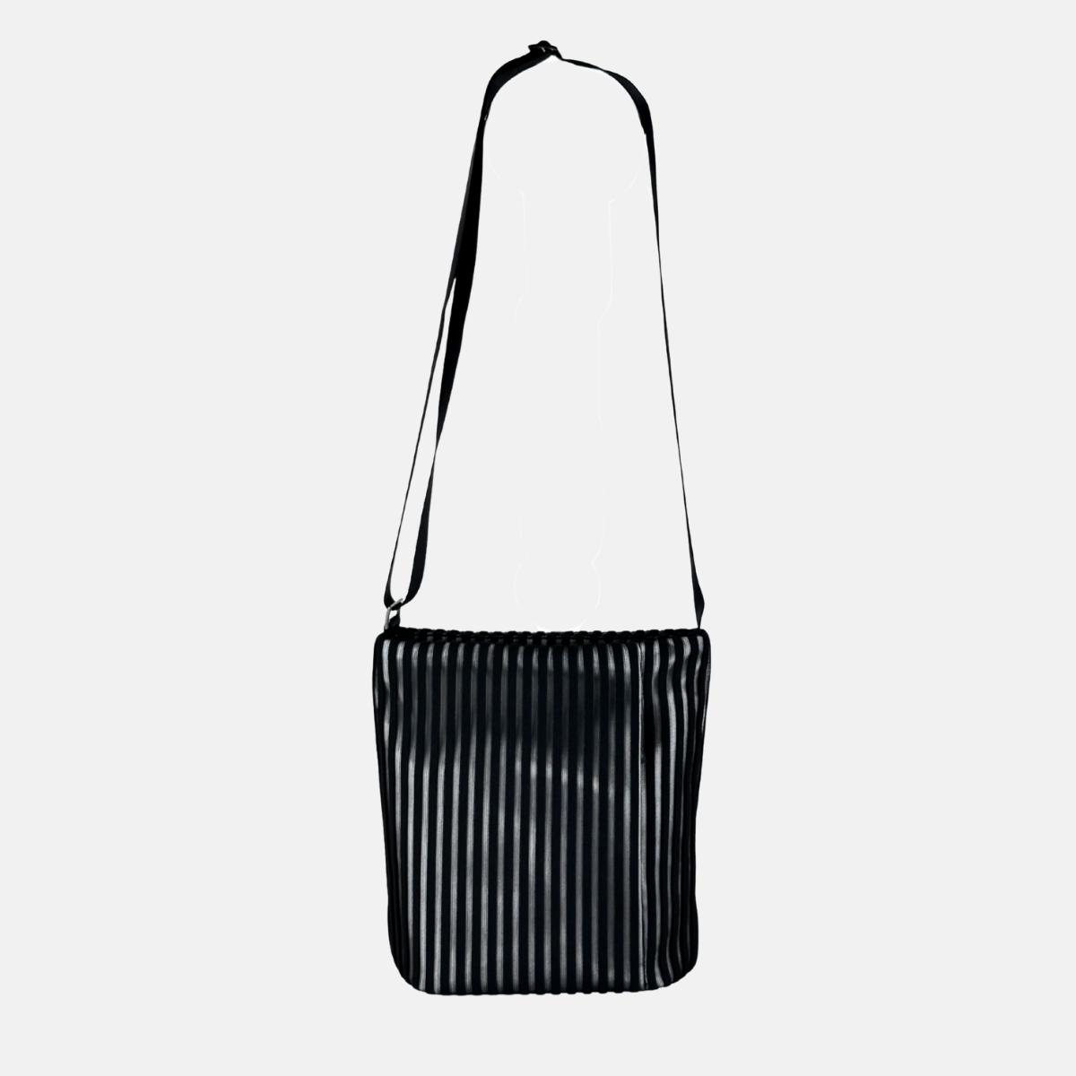 Acrylic Pochette Square DEEP in Black and White LINE - Big Bag NY