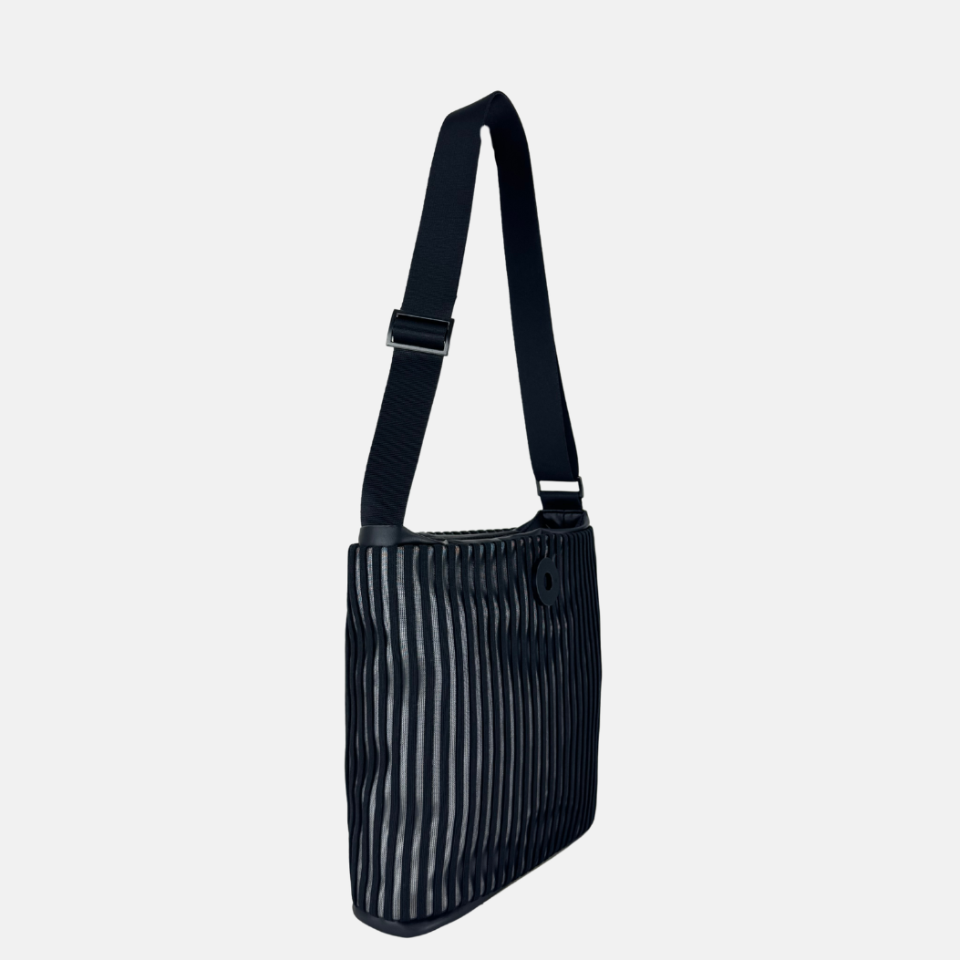 Acrylic Pocket Shoulder SD Bag in Black and White LINE - Big Bag NY