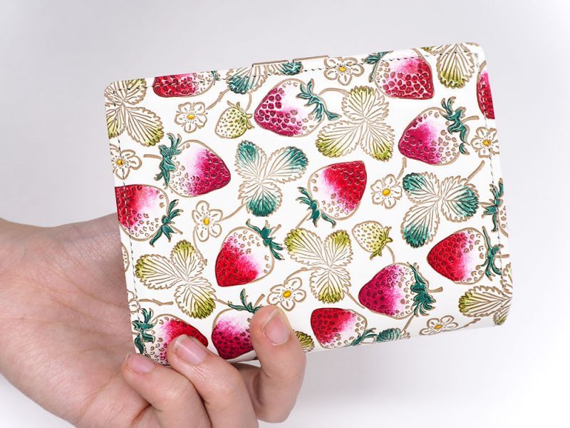 Strawberries Gamasatsu Square Billfold with Clasp - Big Bag NY