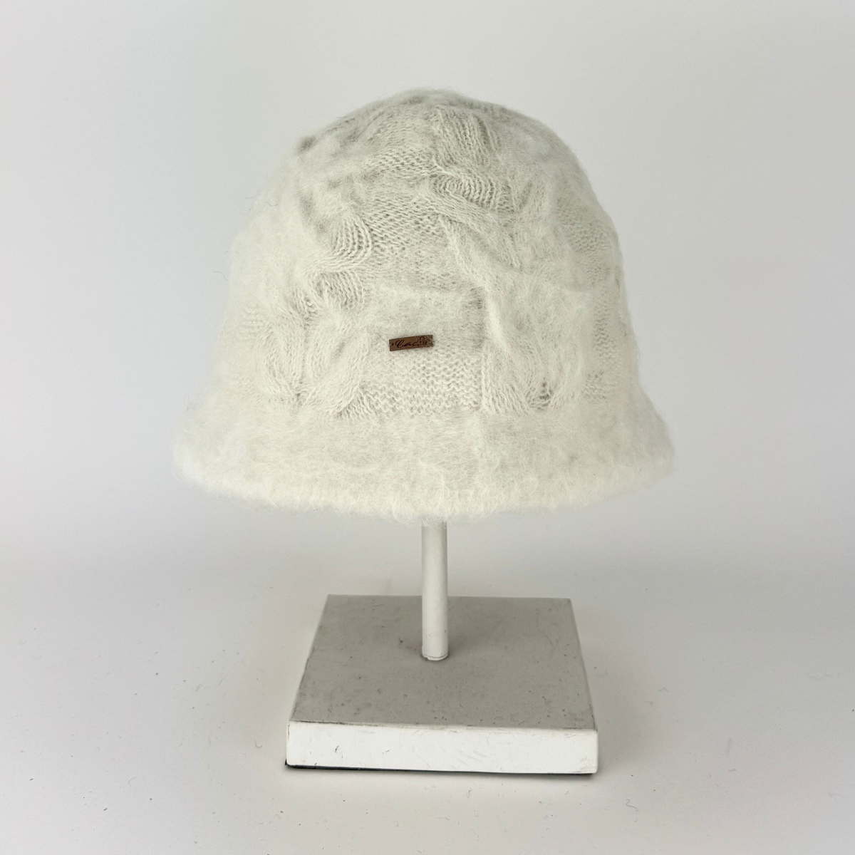 CA4LA BASQUE TULIP Cableknit Cloche Hat - Big Bag NY
