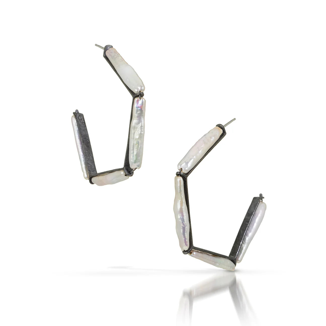 Heather Guidero Large Pearl Angle Hoop Earrings - Big Bag NY