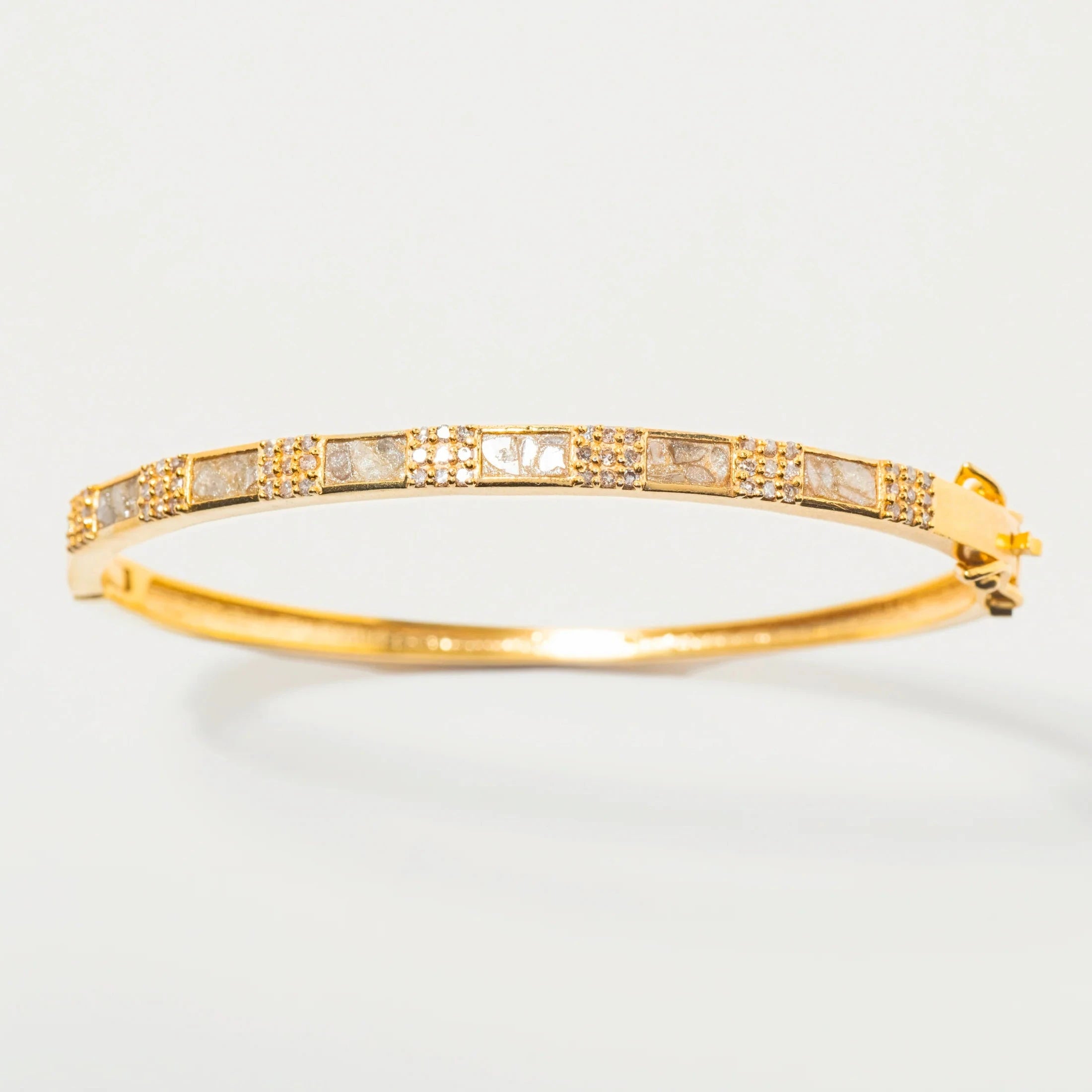 Shana Gulati Chotz Bangle in Gold - Big Bag NY