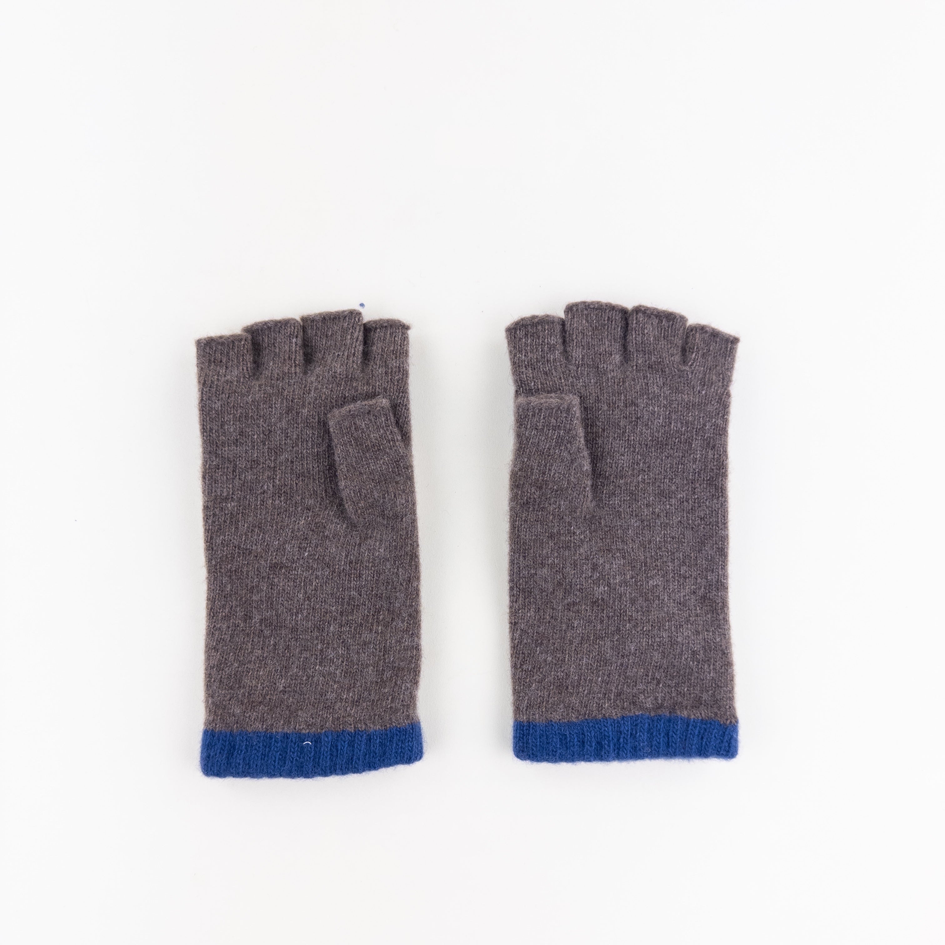 Santacana Short Fingerless Glove with Hood in Taupe - Big Bag NY