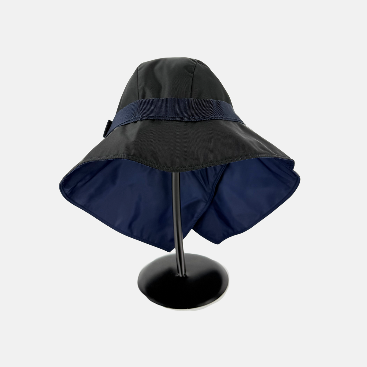 Gi'n'Gi Black Rain Hat with Bow-Big Bag NY
