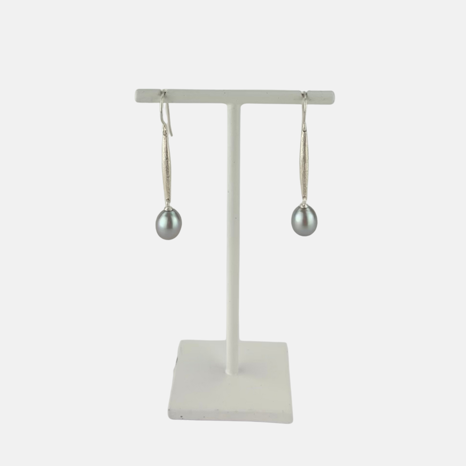 Heather Guidero Long Silver Tapers with Grey Pearl Earrings - Big Bag NY