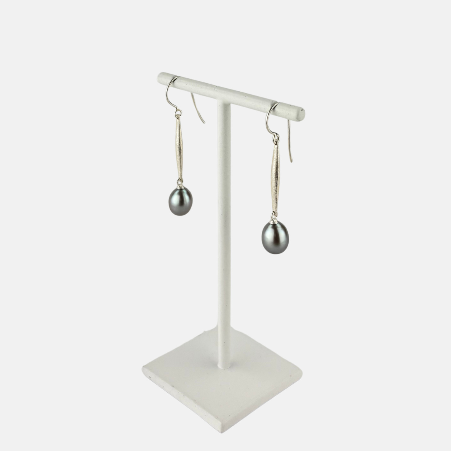Heather Guidero Long Silver Tapers with Grey Pearl Earrings - Big Bag NY