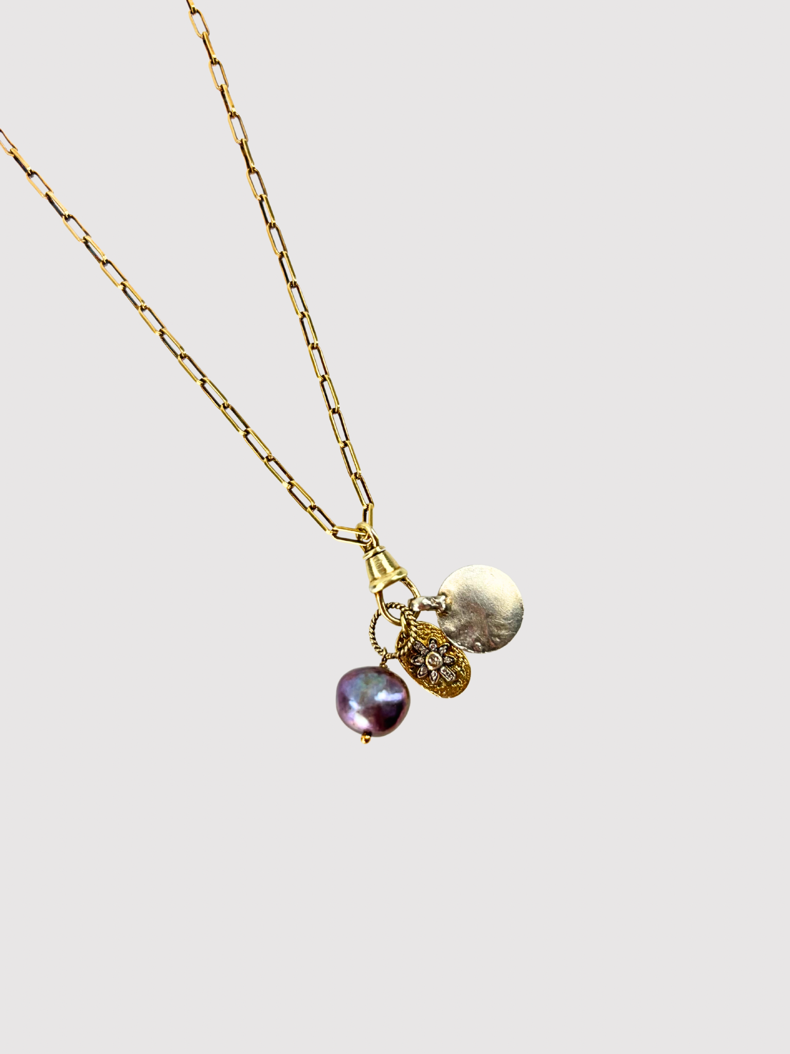 5 Octobre Grey Pearl Mixed Charms Necklace - Big Bag NY