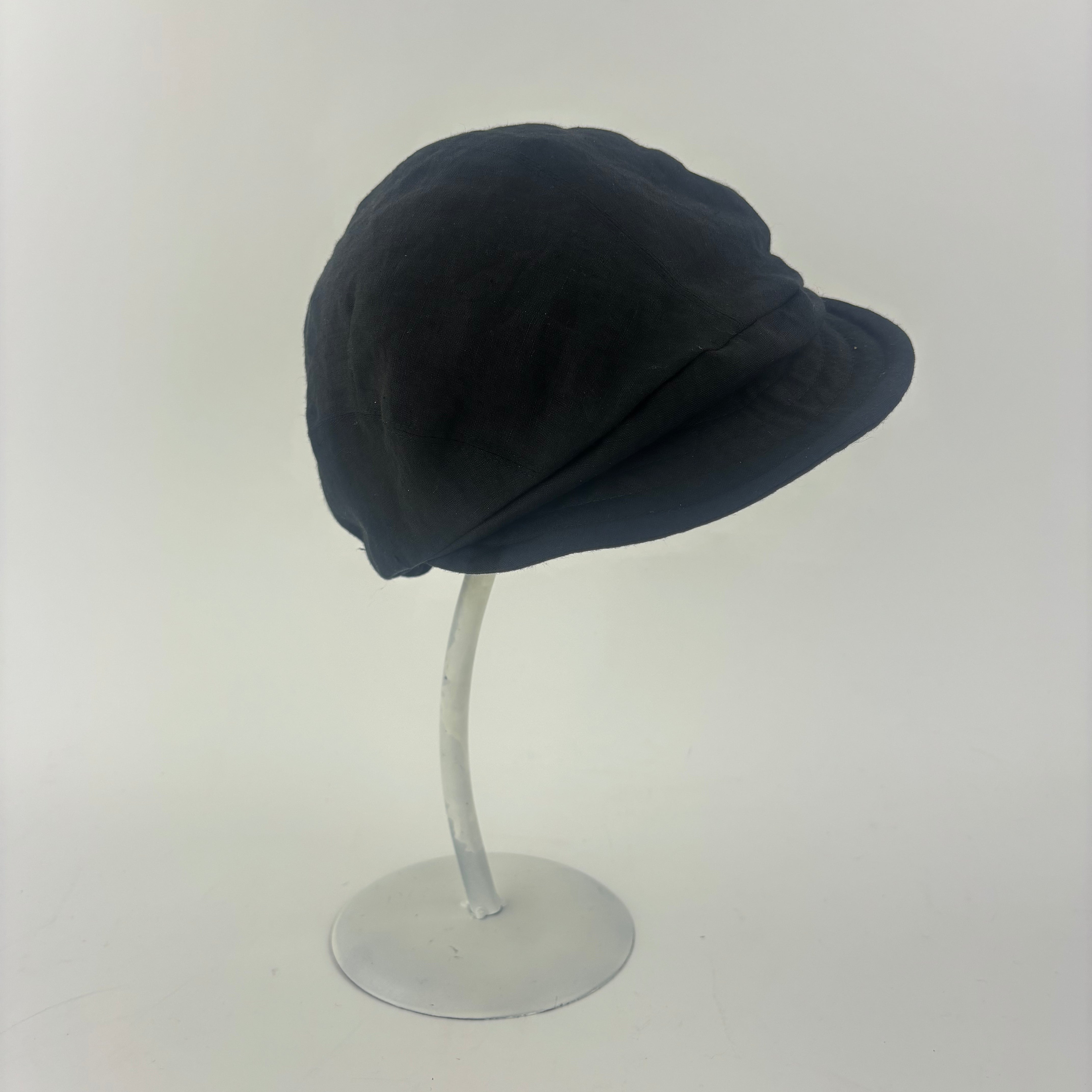 QUIHNO Linen and Nylon Sun and Rain Flat Cap Black - Big Bag NY