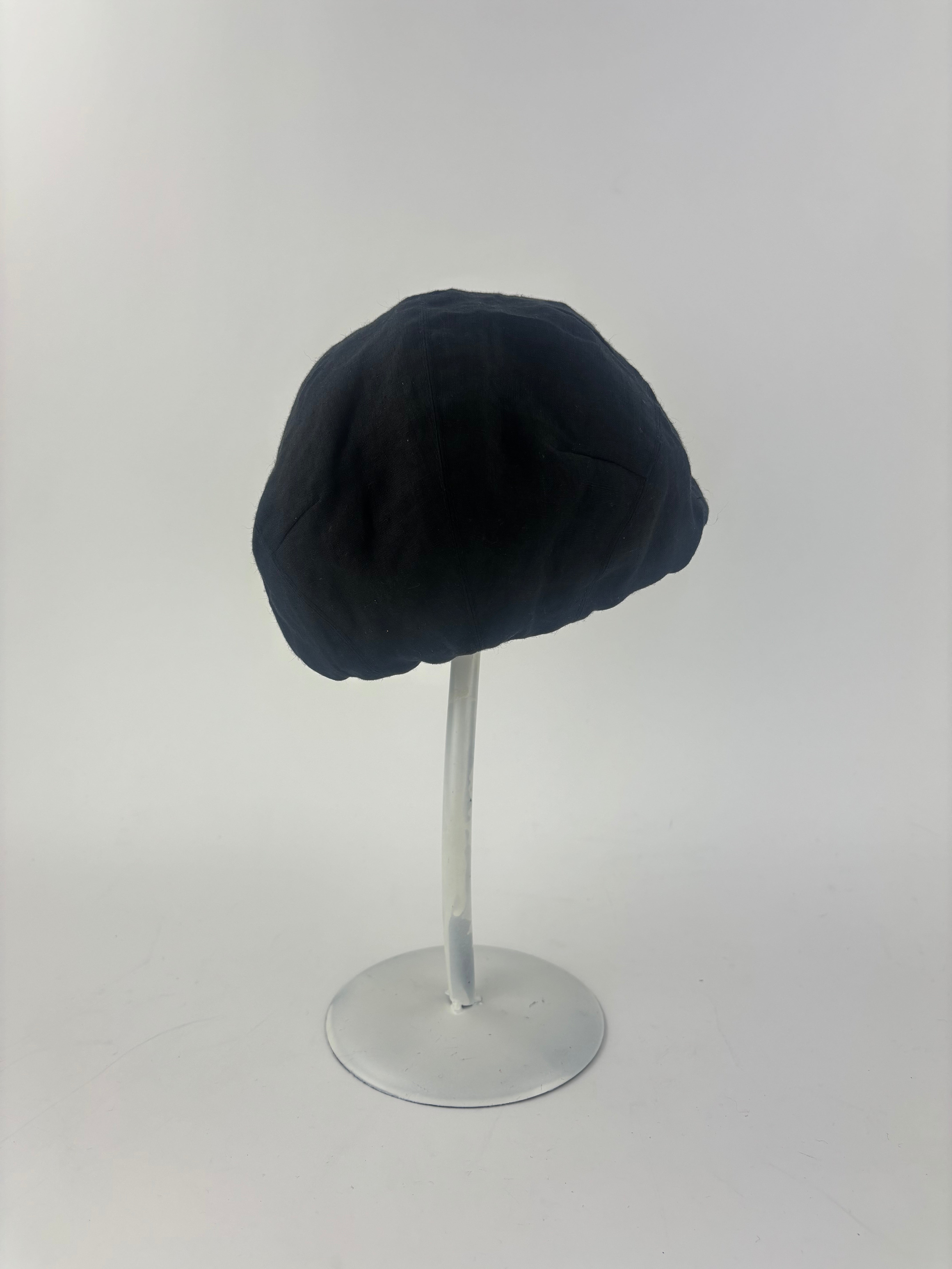 QUIHNO Linen and Nylon Sun and Rain Flat Cap Black - Big Bag NY