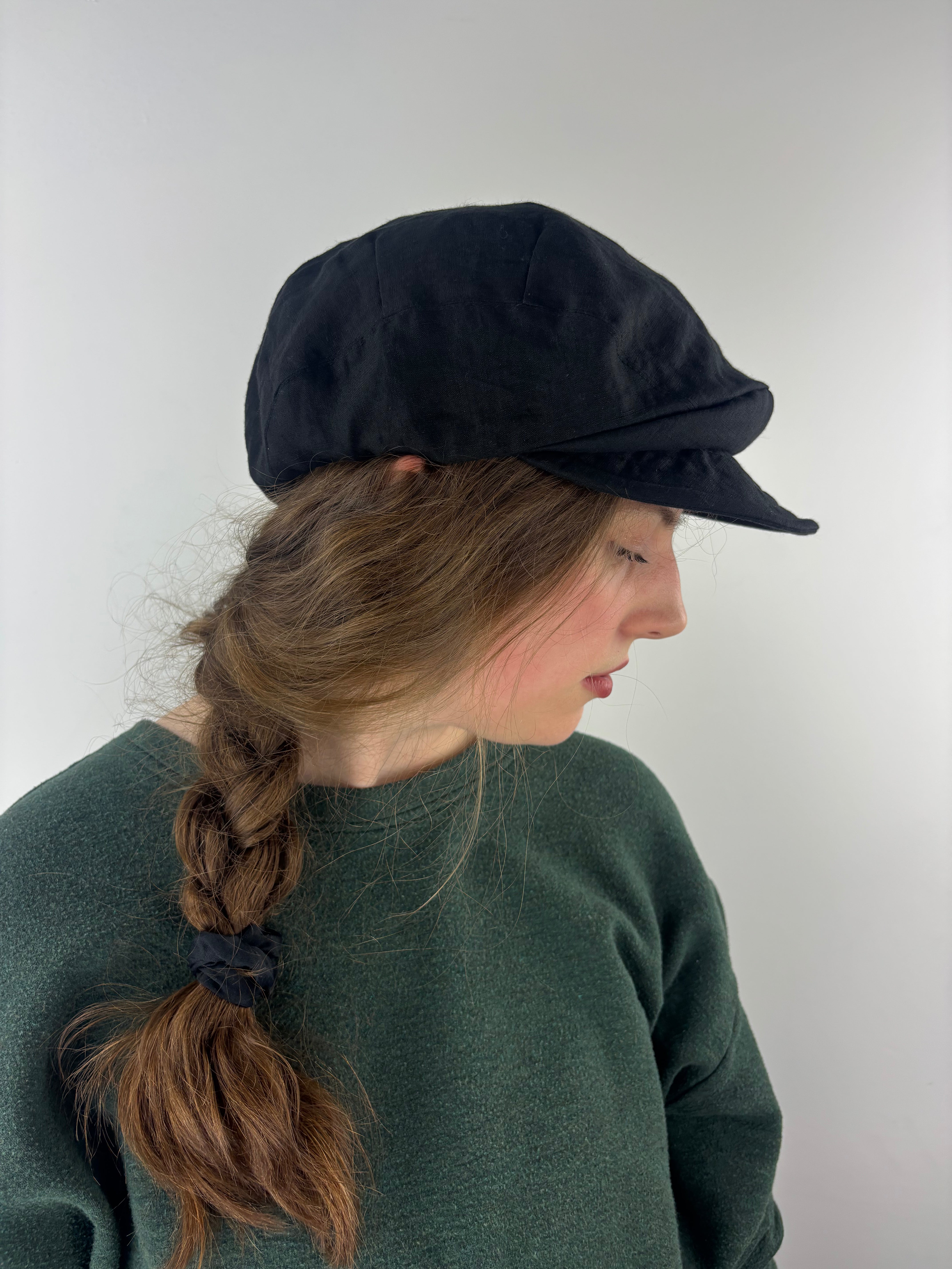 QUIHNO Linen and Nylon Sun and Rain Flat Cap Black - Big Bag NY