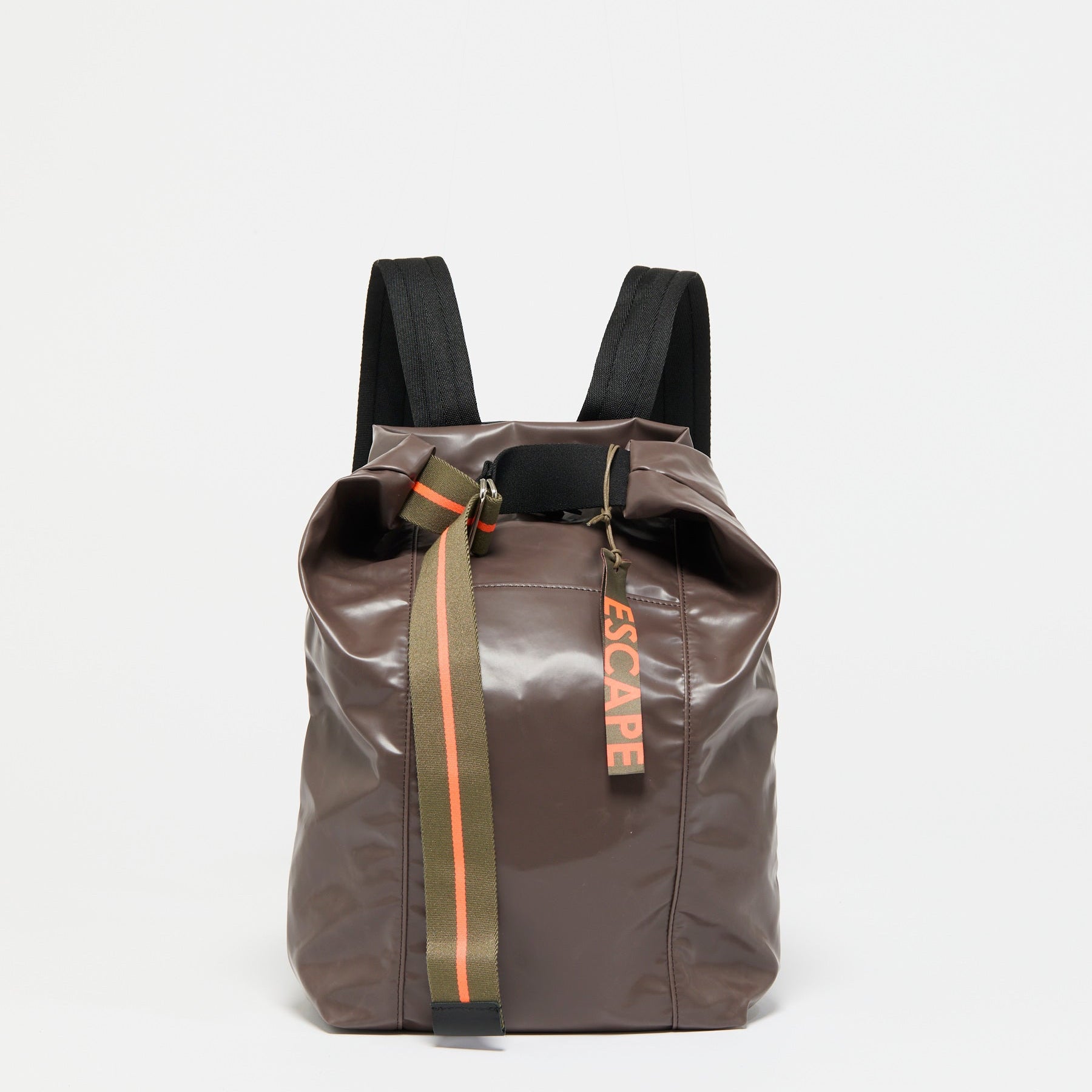 Jack Gomme Petit Londres Escape Backpack in Root - Big Bag NY