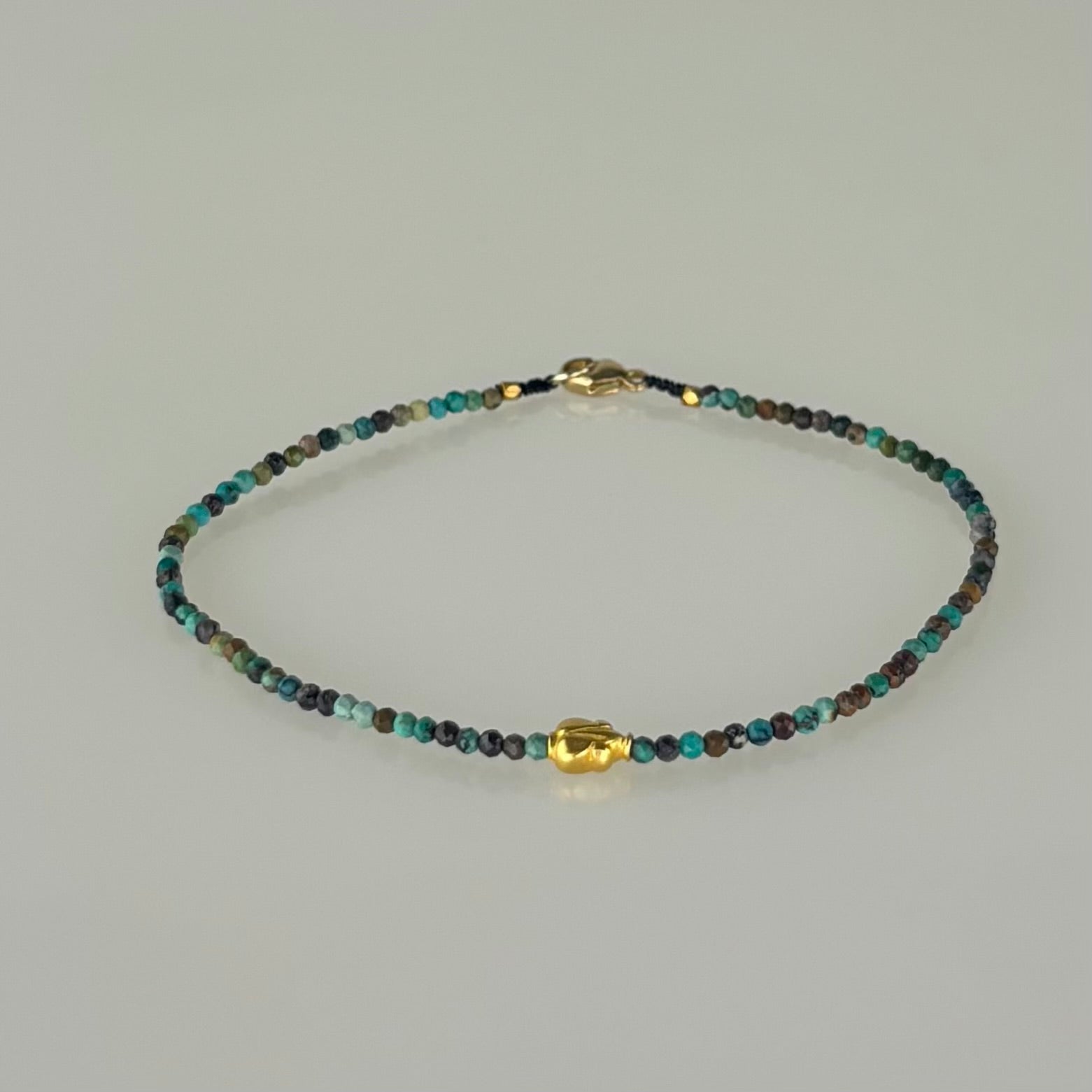 Margaret Solow Chrysophase and 18 K gold charm clasp bracelet - Big Bag NY