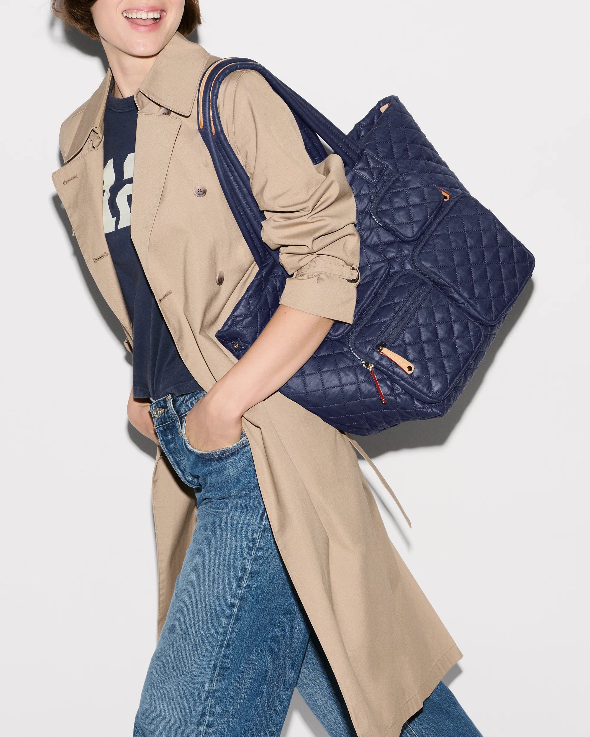Medium Metro Travel Tote in Dawn - Big Bag NY