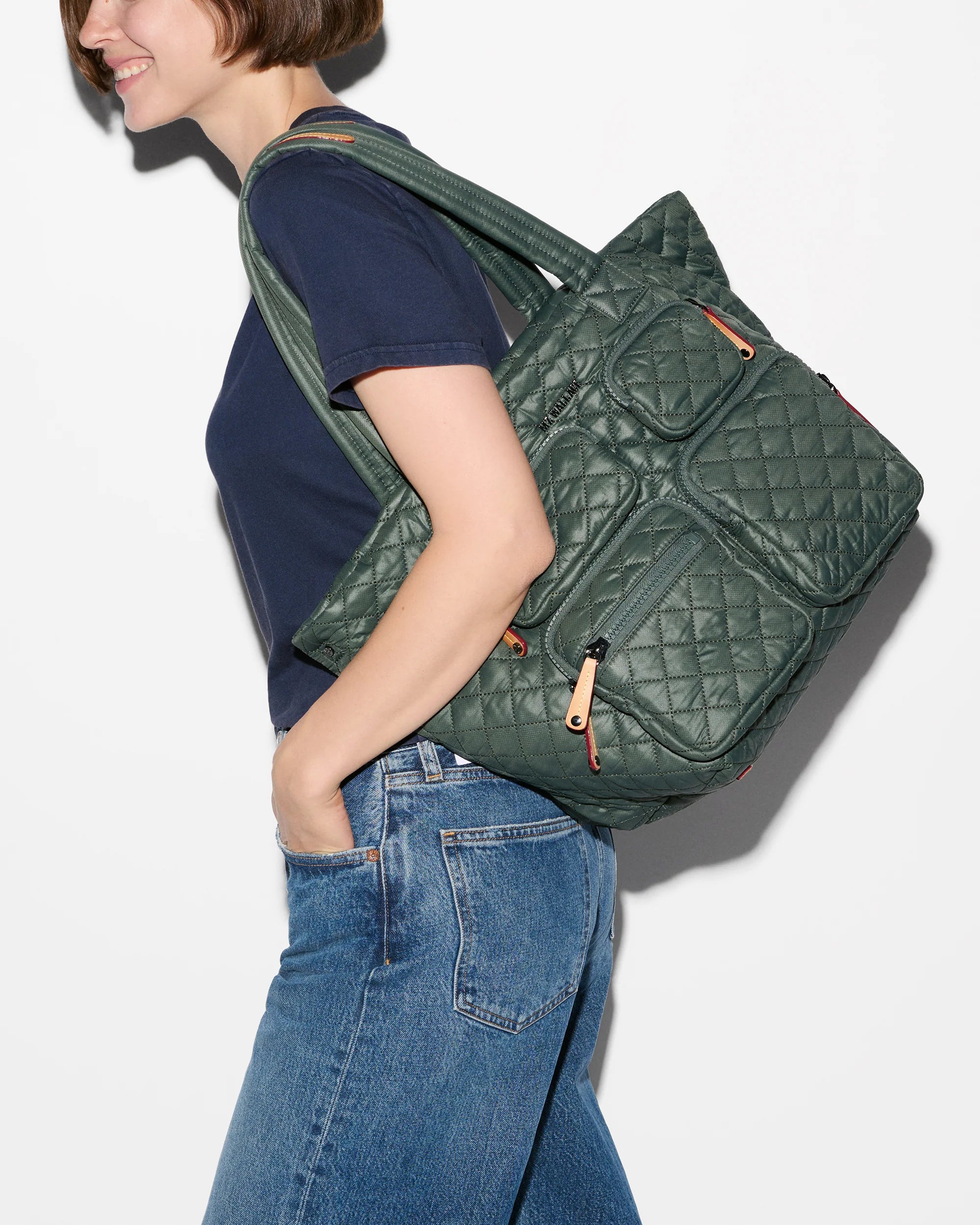 Medium Metro Travel Tote in Juniper - Big Bag  NY