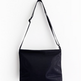 Pochette Deep in Black Swim Mesh