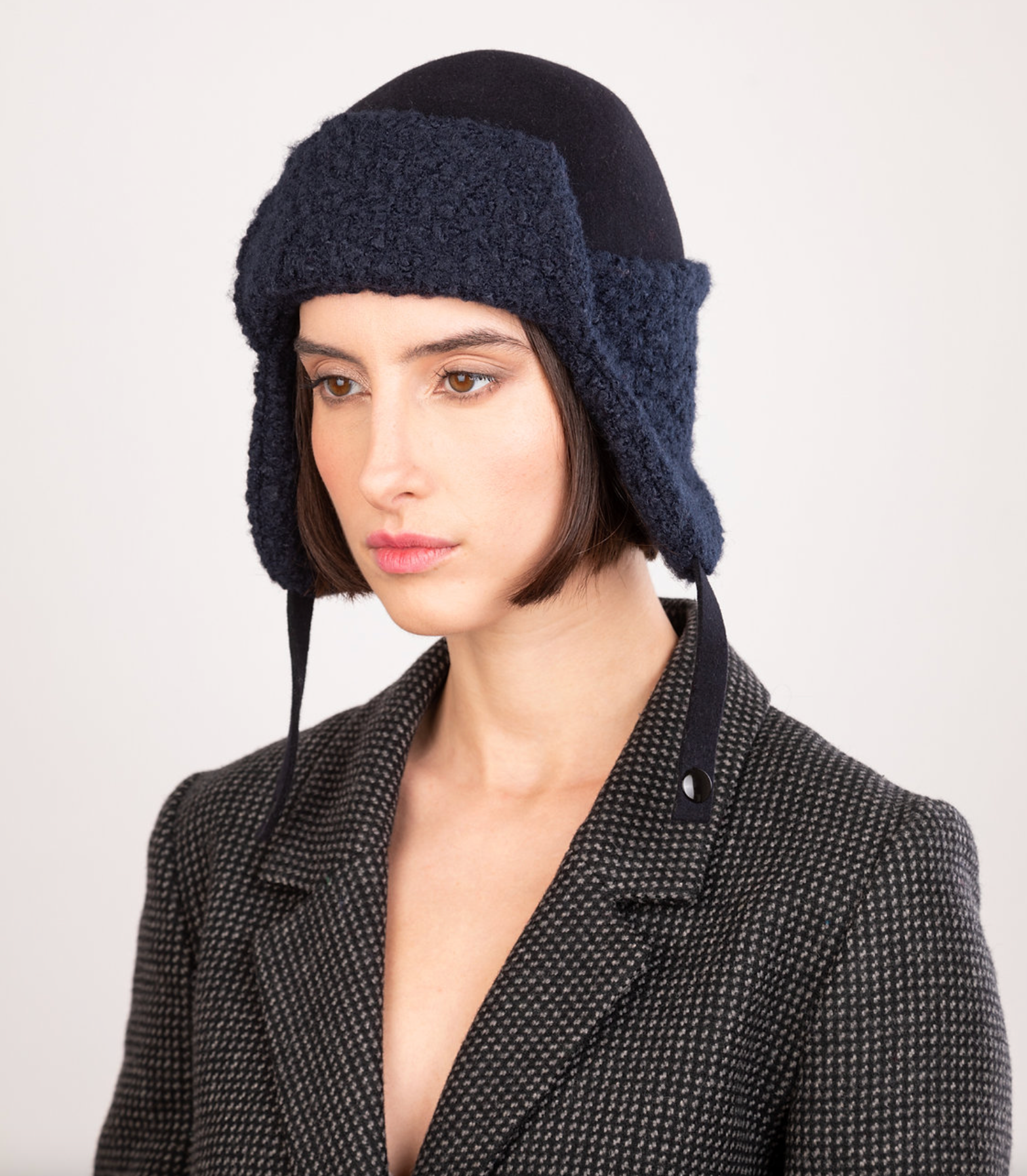 Chapka Wool Cloche Navy - Big Bag NY