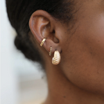 Fany Embossed Curl Earrings - Big Bag NY