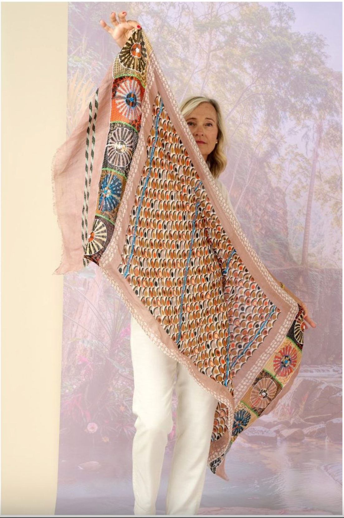 Storiatipic Bella Linen Scarf Beige - Big Bag NY
