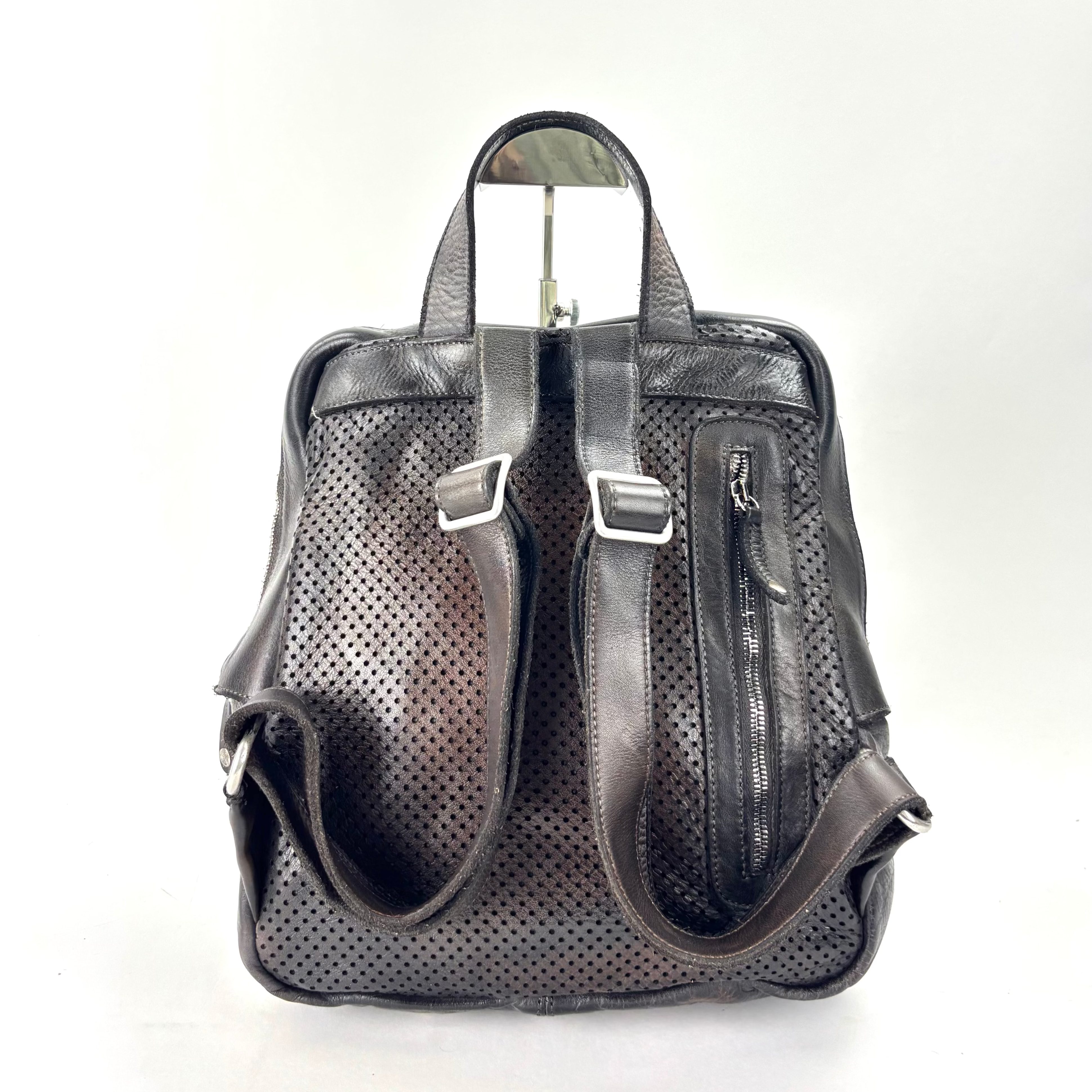 Vive La Difference FREELANCE DOTS Leather Backpack Ebano - Big Bag NY 1